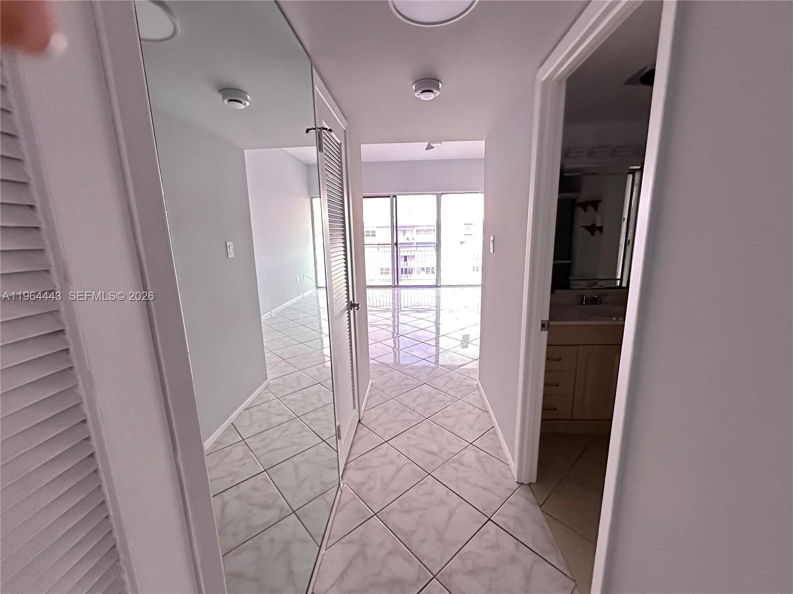 18051 Biscayne Boulevard PH05, Aventura, FL 33160 photo 16