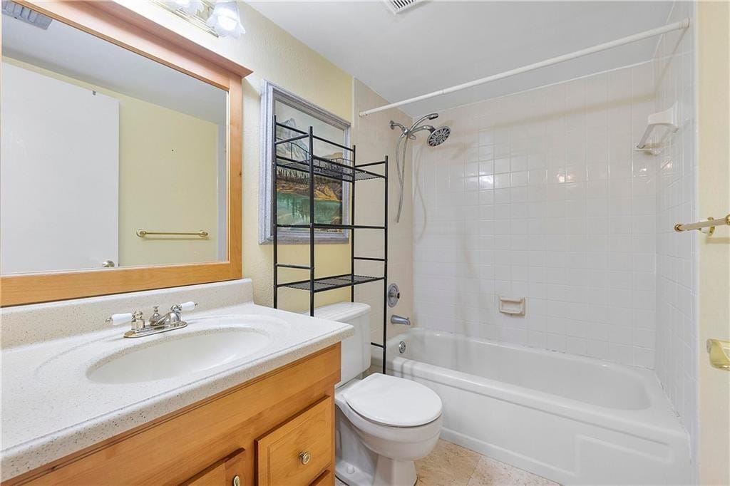 7210 Lake Circle Drive 306, Margate, FL 33063 photo 14