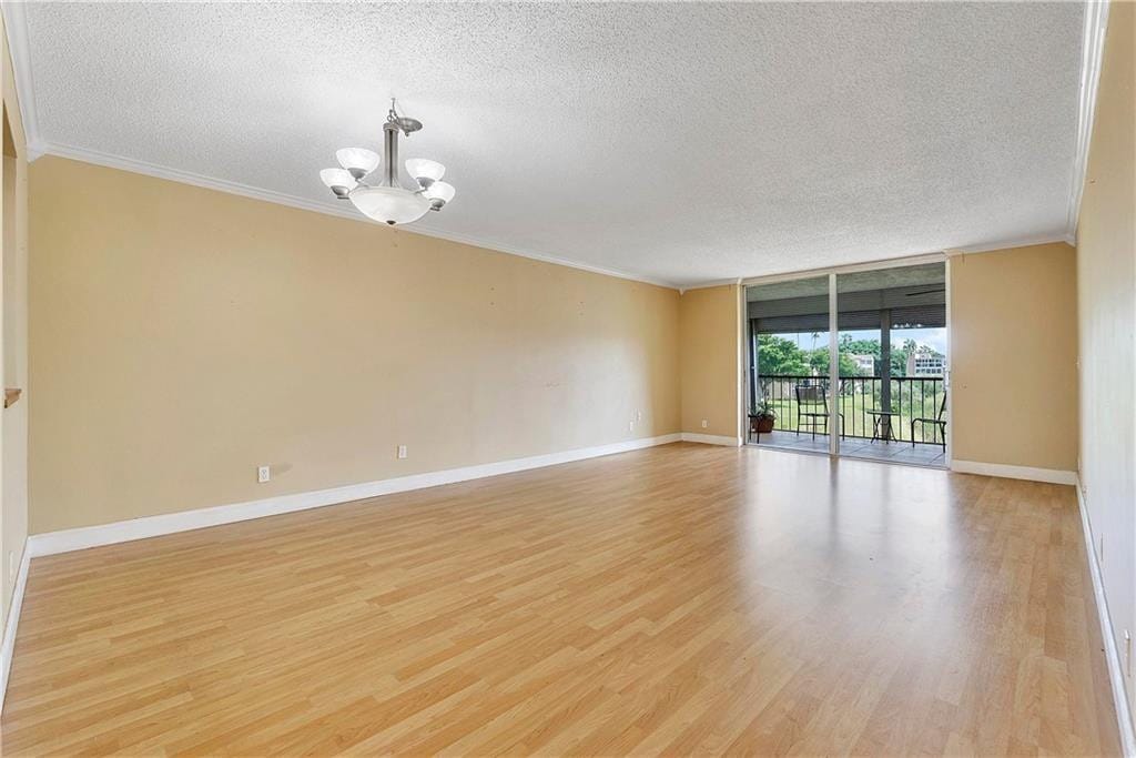 7210 Lake Circle Drive 306 — photo 4