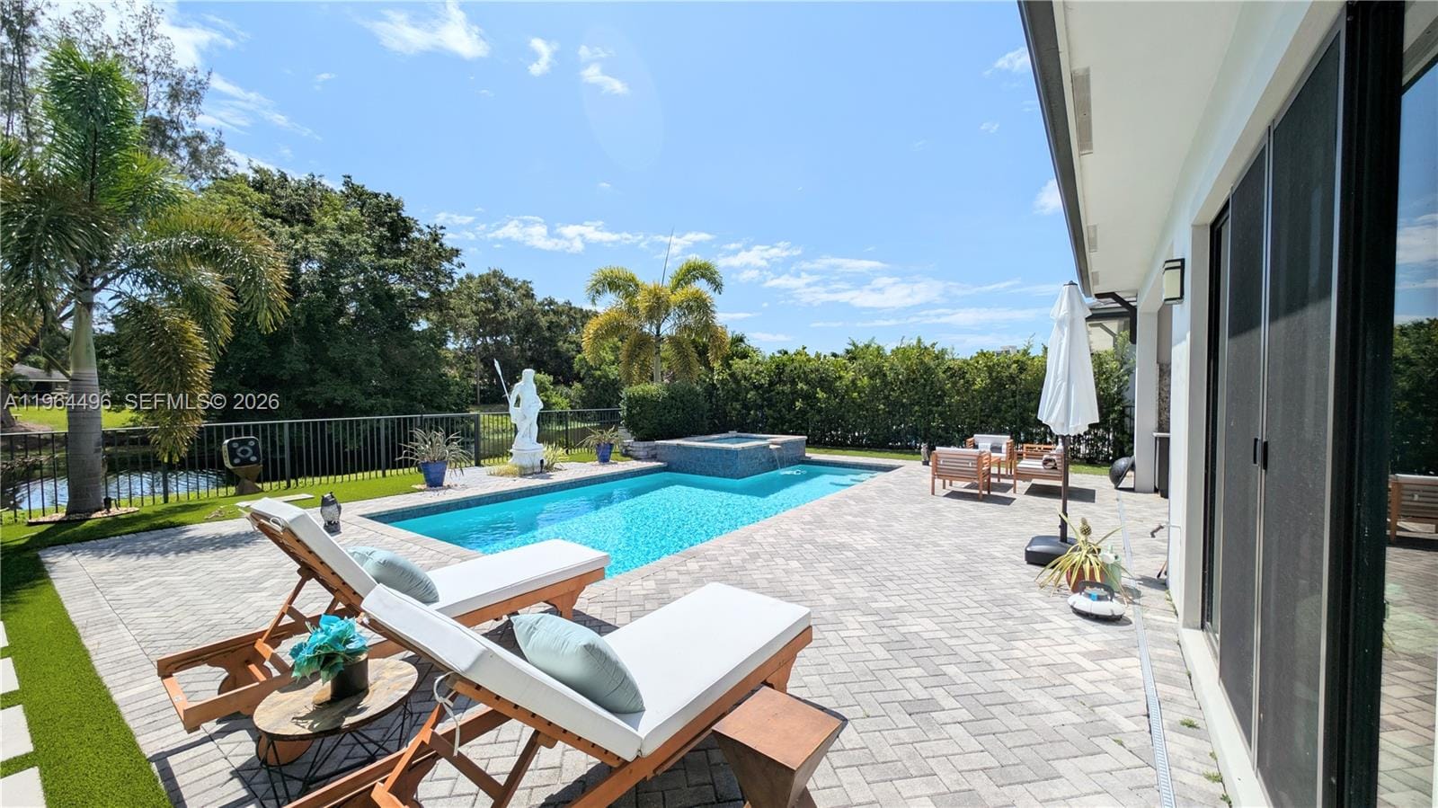 2879 Gin Berry Way, West Palm Beach, FL 33401 photo 15