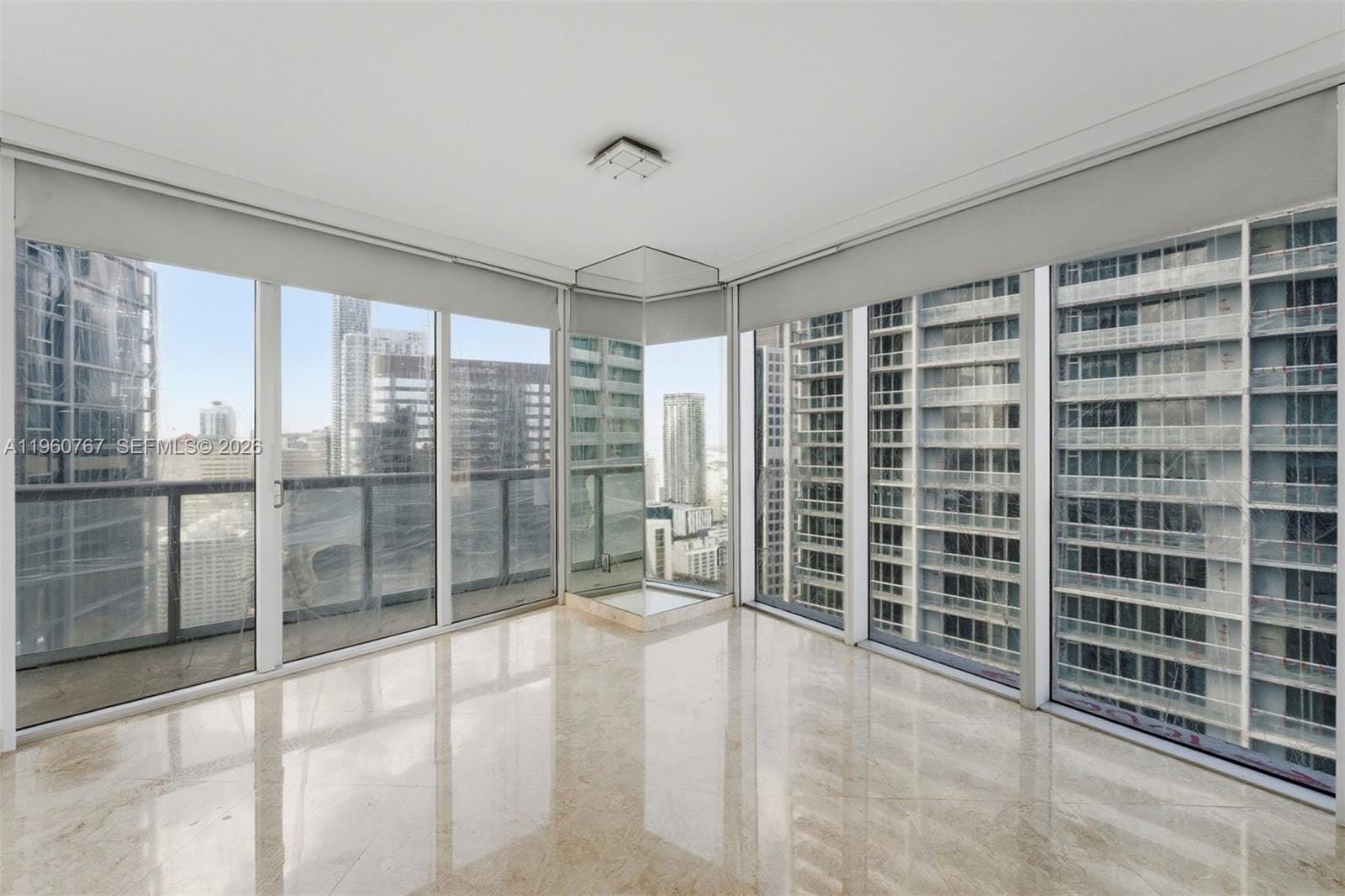 475 Brickell Avenue 3513 — photo 7