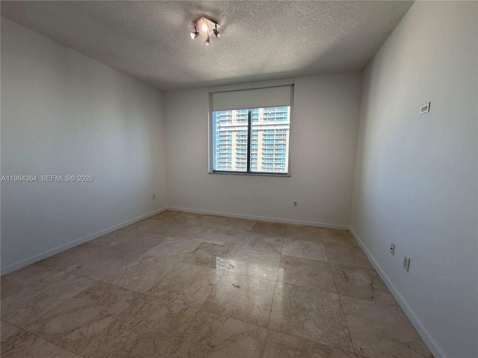 1060 Brickell Avenue 4003, Miami, FL 33131 photo 6