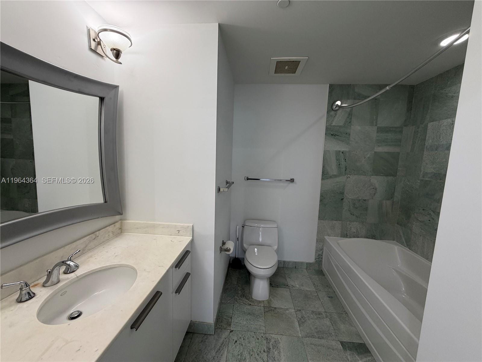 1060 Brickell Avenue 4003, Miami, FL 33131 photo 9