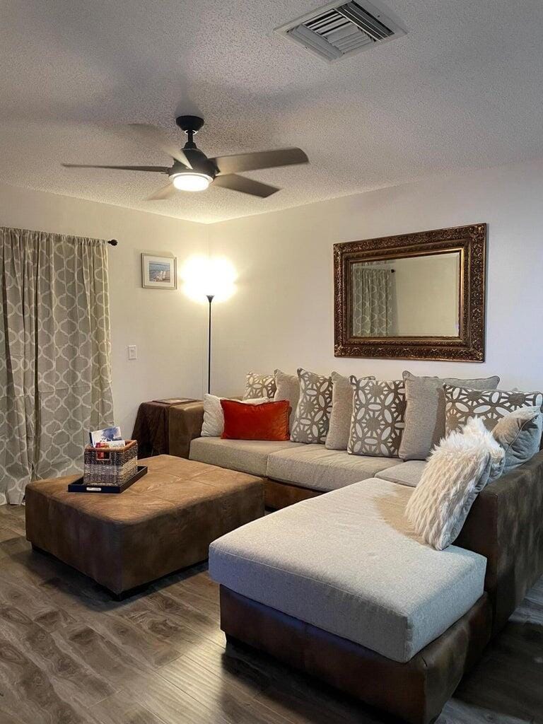 2546 Dudley Drive E H, West Palm Beach, FL 33415 photo 18
