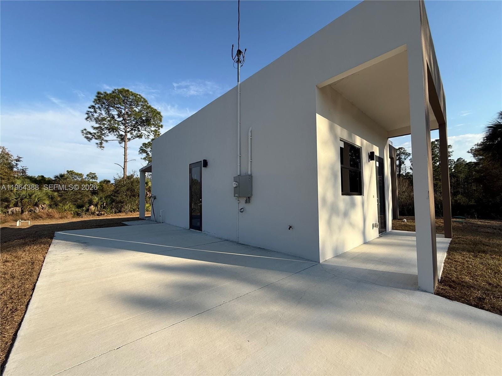 133 Nacelle Avenue — photo 3