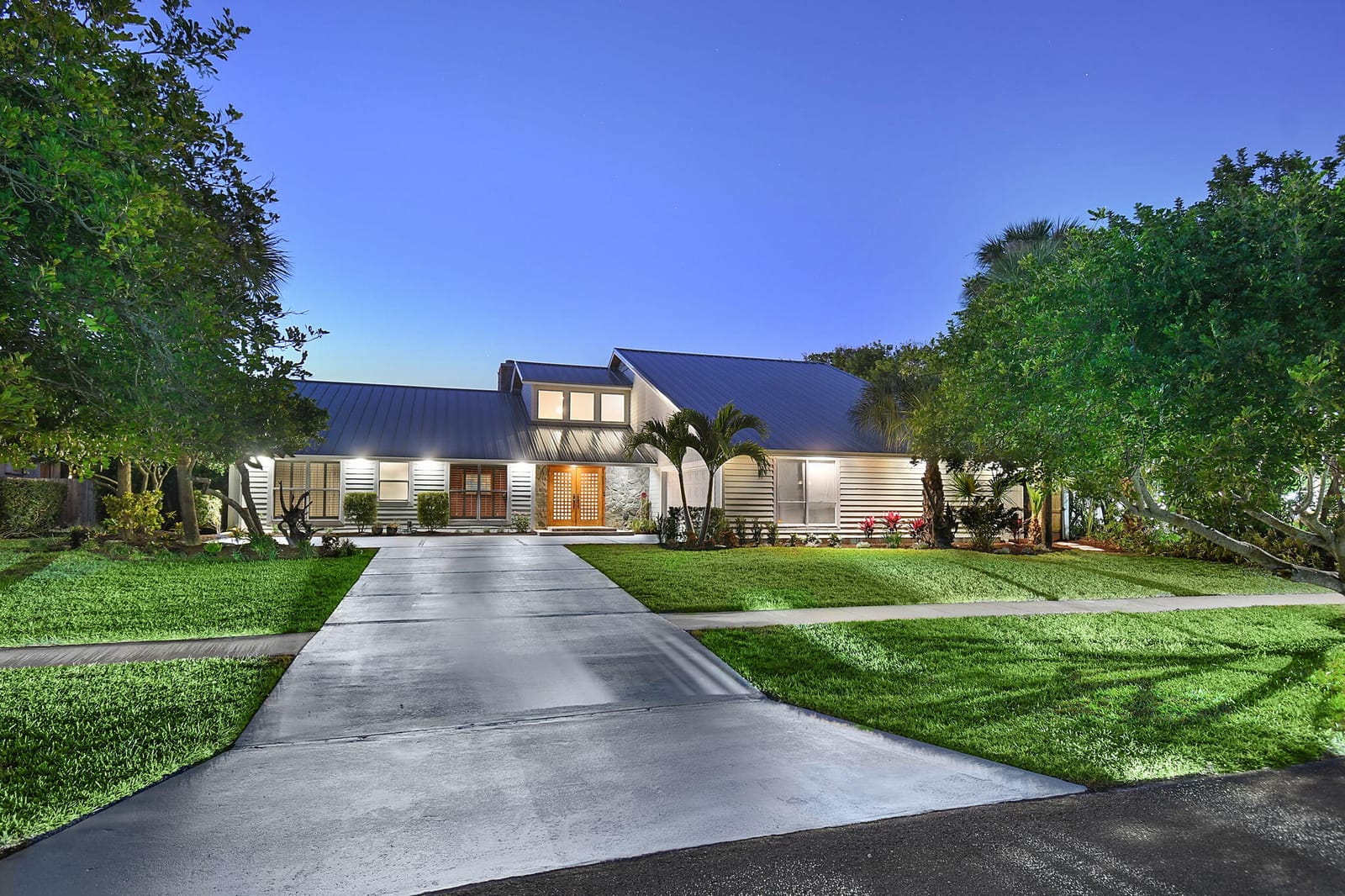 123 Olympus Way, Jupiter, FL 33477 photo 3