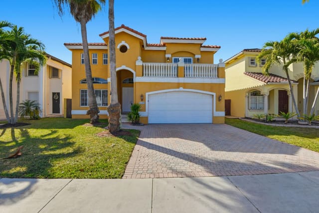 15320 SW 141st Court, sold in Kendall Country Estates, Miami, FL