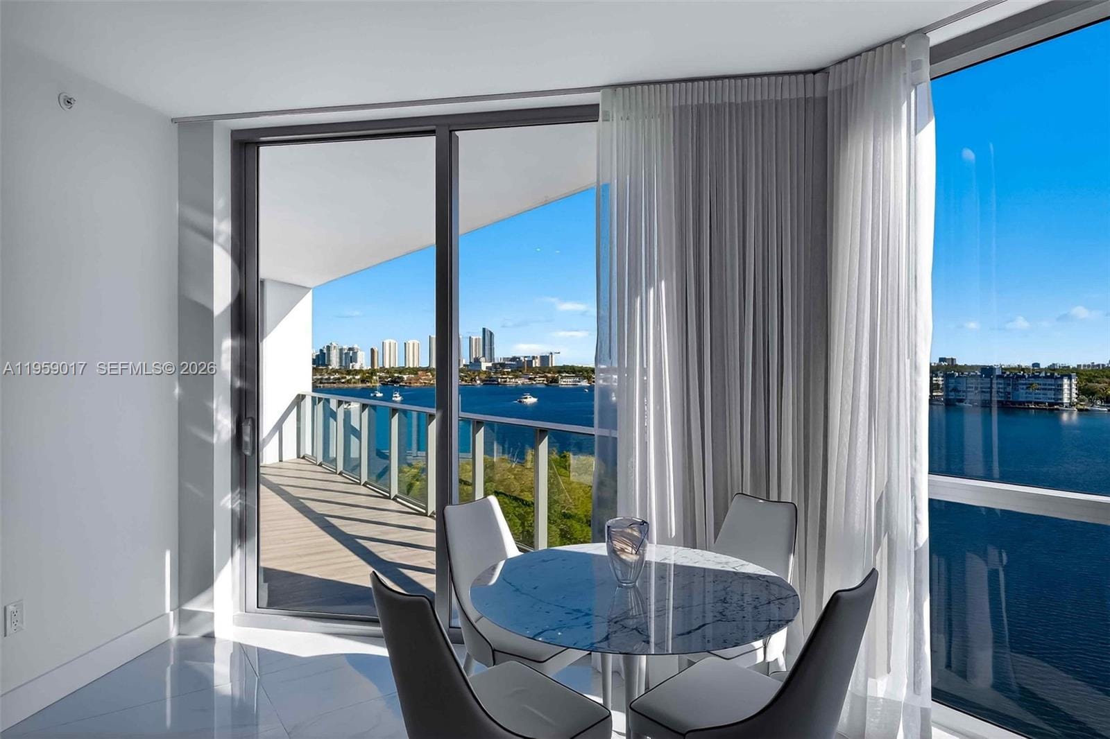 17111 Biscayne Boulevard 706, North Miami Beach, FL 33160 photo 13