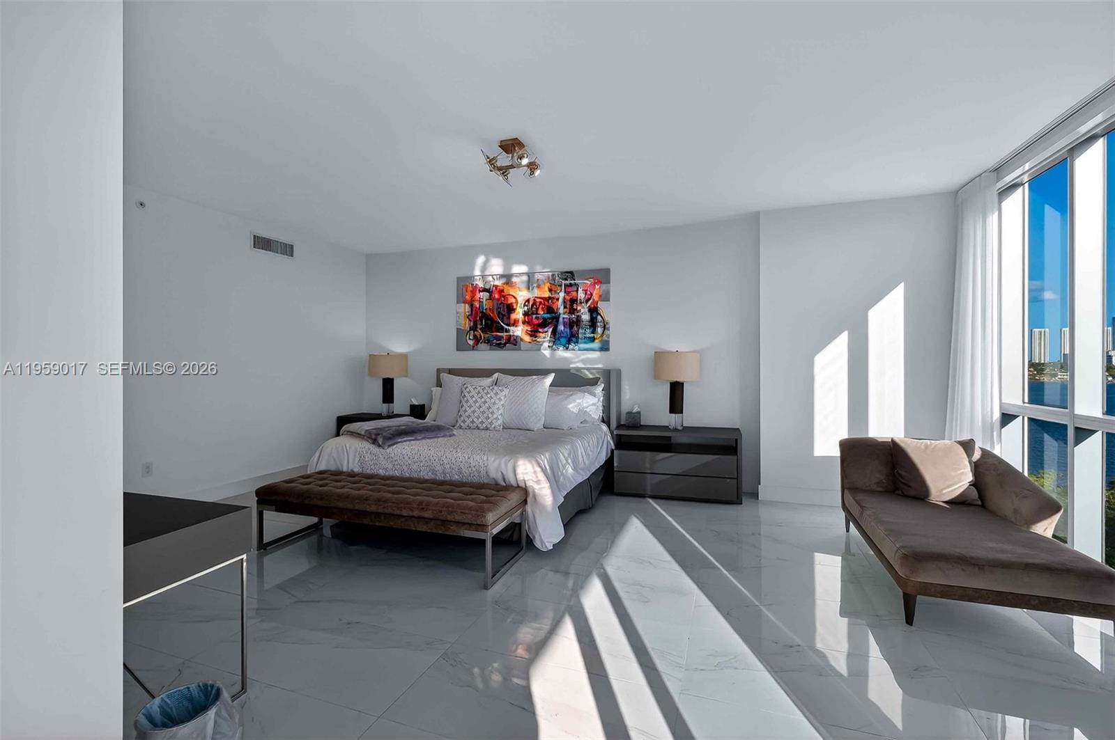 17111 Biscayne Boulevard 706, North Miami Beach, FL 33160 photo 16
