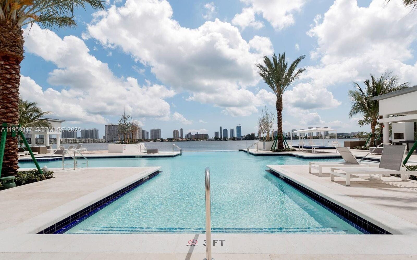 17111 Biscayne Boulevard 706, North Miami Beach, FL 33160 photo 27