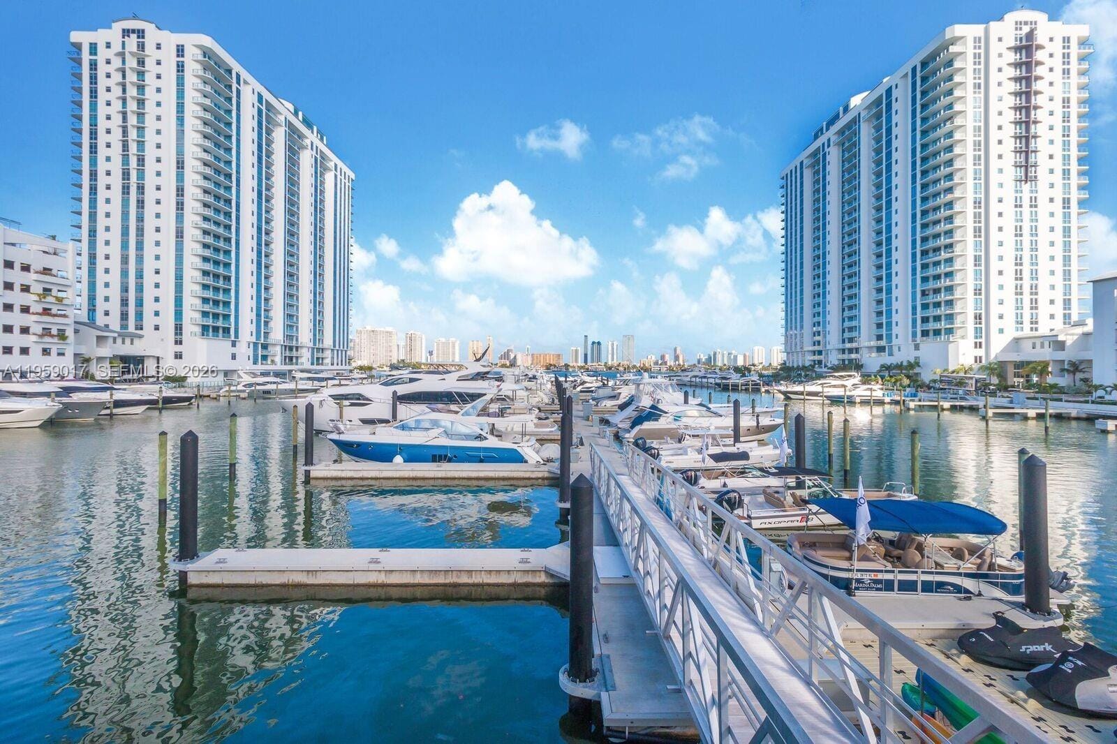 17111 Biscayne Boulevard 706, North Miami Beach, FL 33160 photo 6