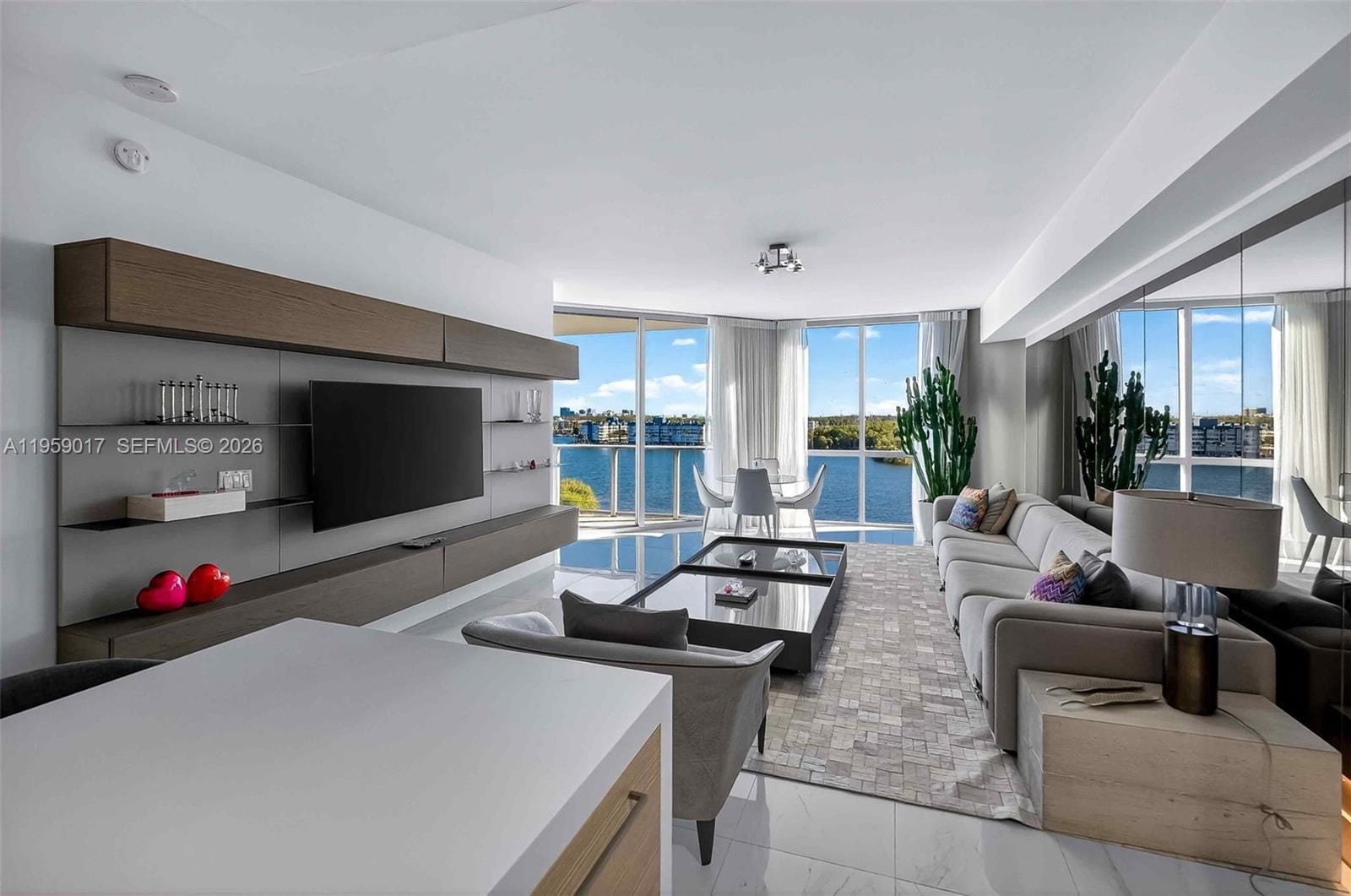 17111 Biscayne Boulevard 706, North Miami Beach, FL 33160 photo 8