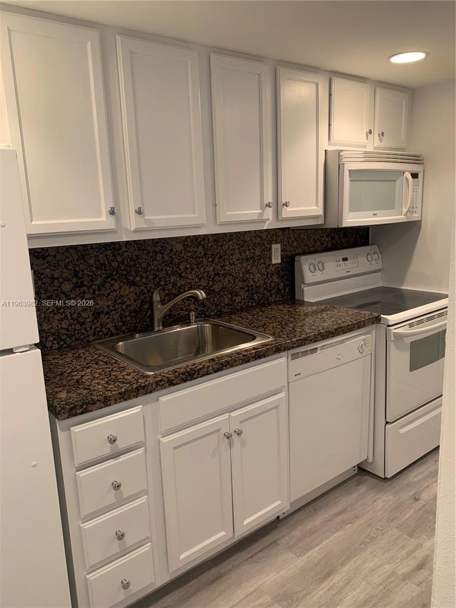290 Sunrise Drive 304 — photo 2