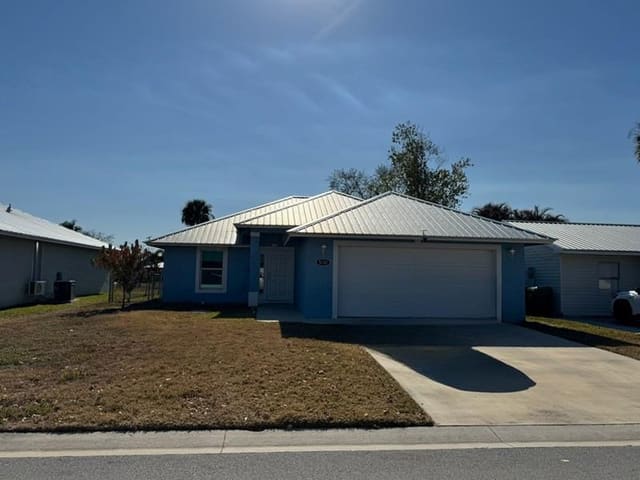 5102 SE 43rd Trace, sold in Kings Bay, Okeechobee, FL