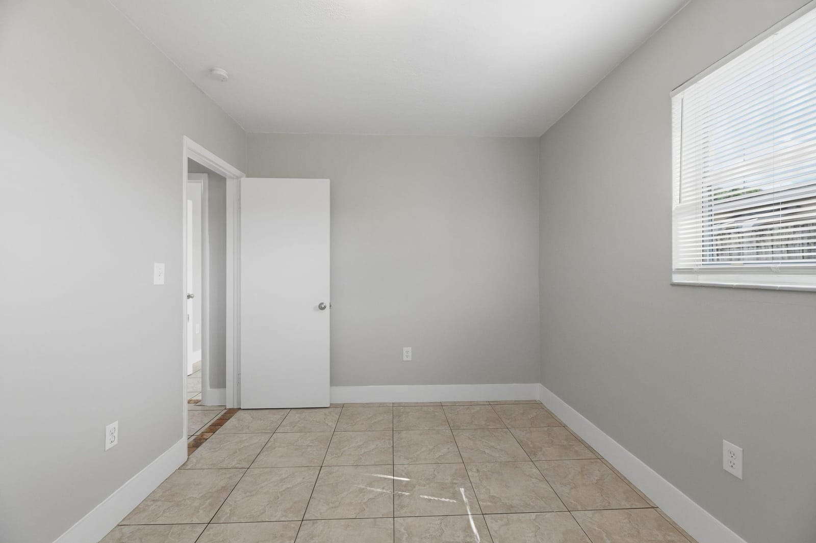 1000 N 71st Avenue, Hollywood, FL 33024 photo 19