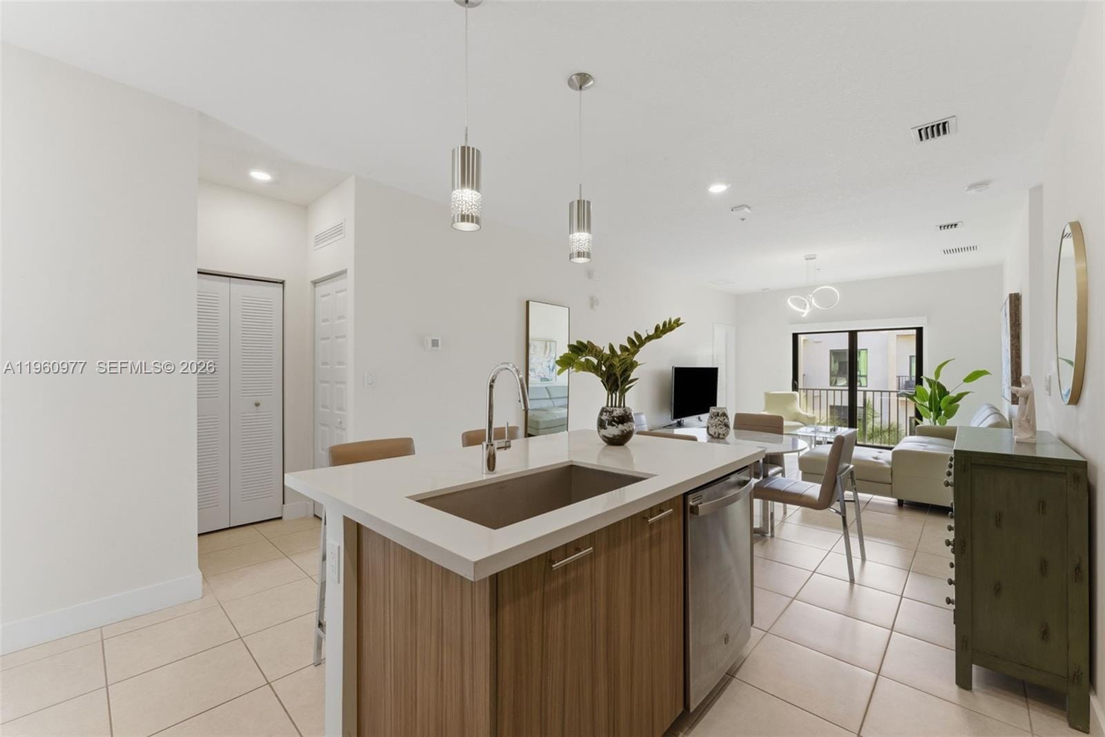 8301 NW 41st Street B-407 — photo 5
