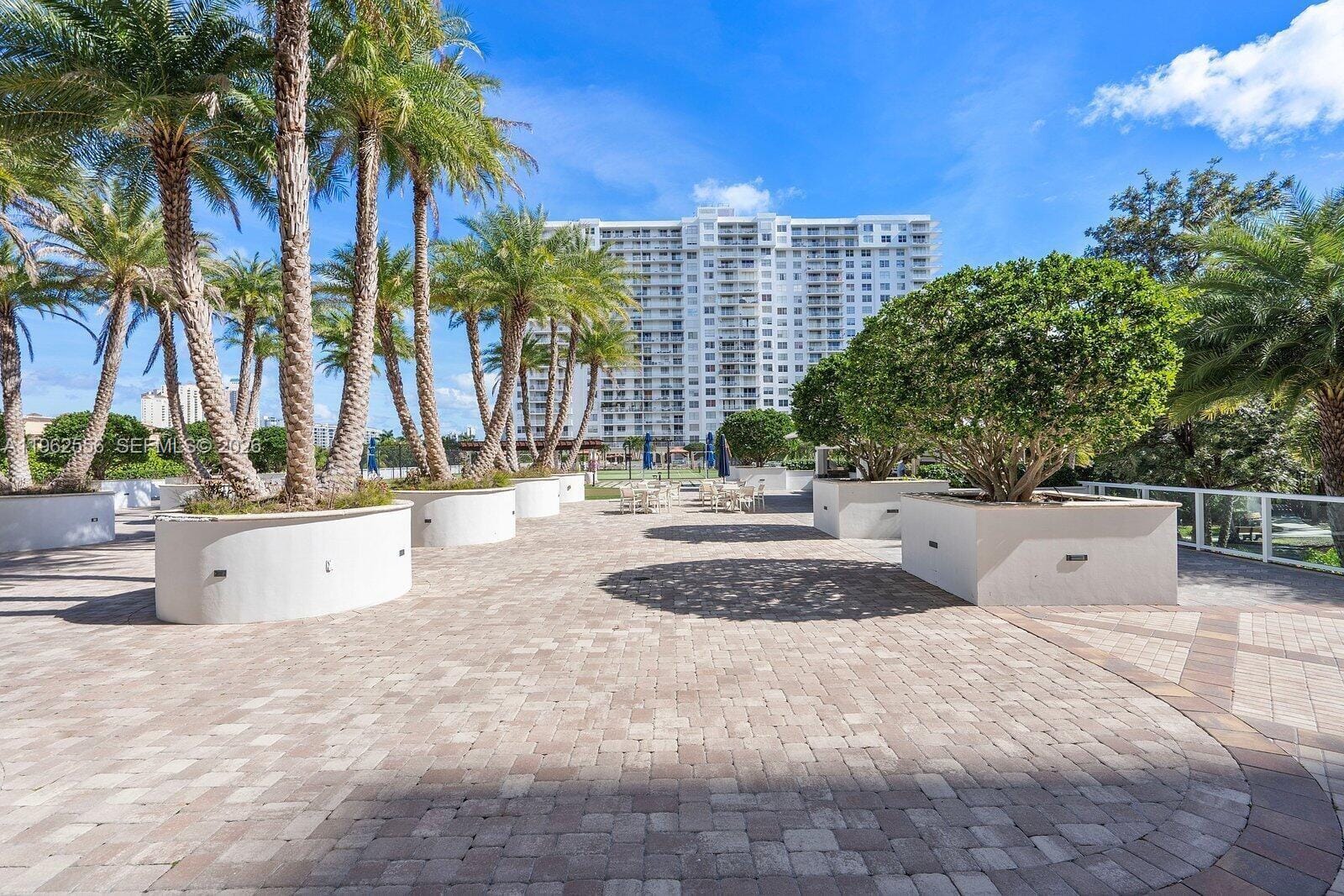 2801 NE 183rd Street 1607W, Aventura, FL 33160 photo 19