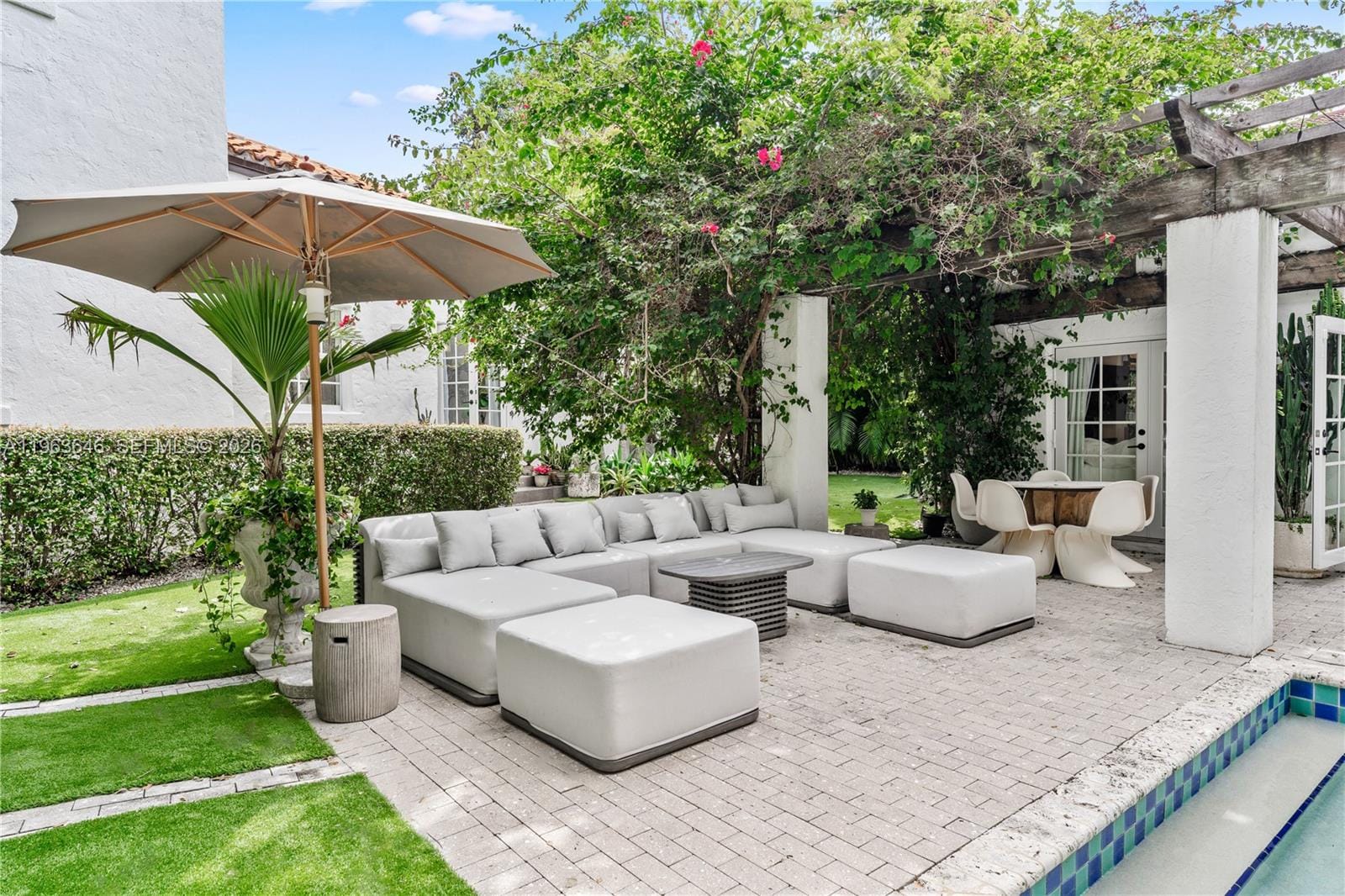 4108 Palmarito Street, Coral Gables, FL 33146 photo 7