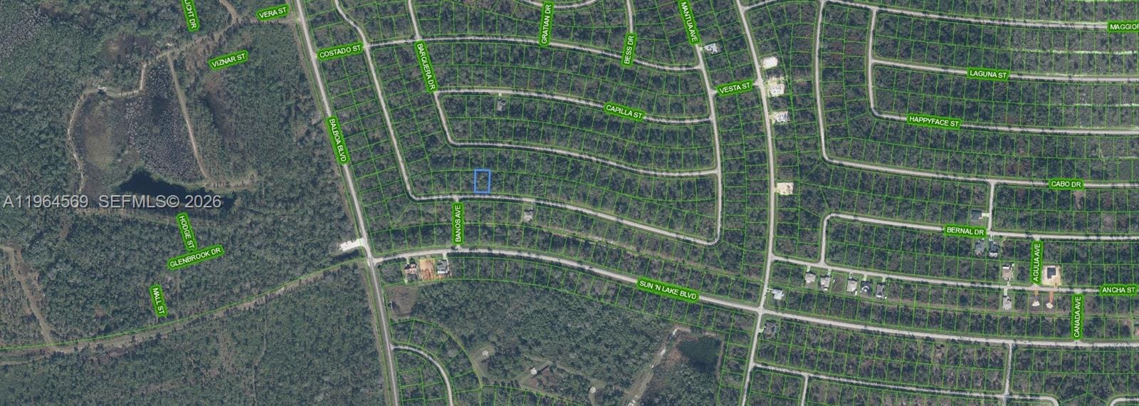 8377 Mantua Avenue, Sebring, FL 33872 photo 2