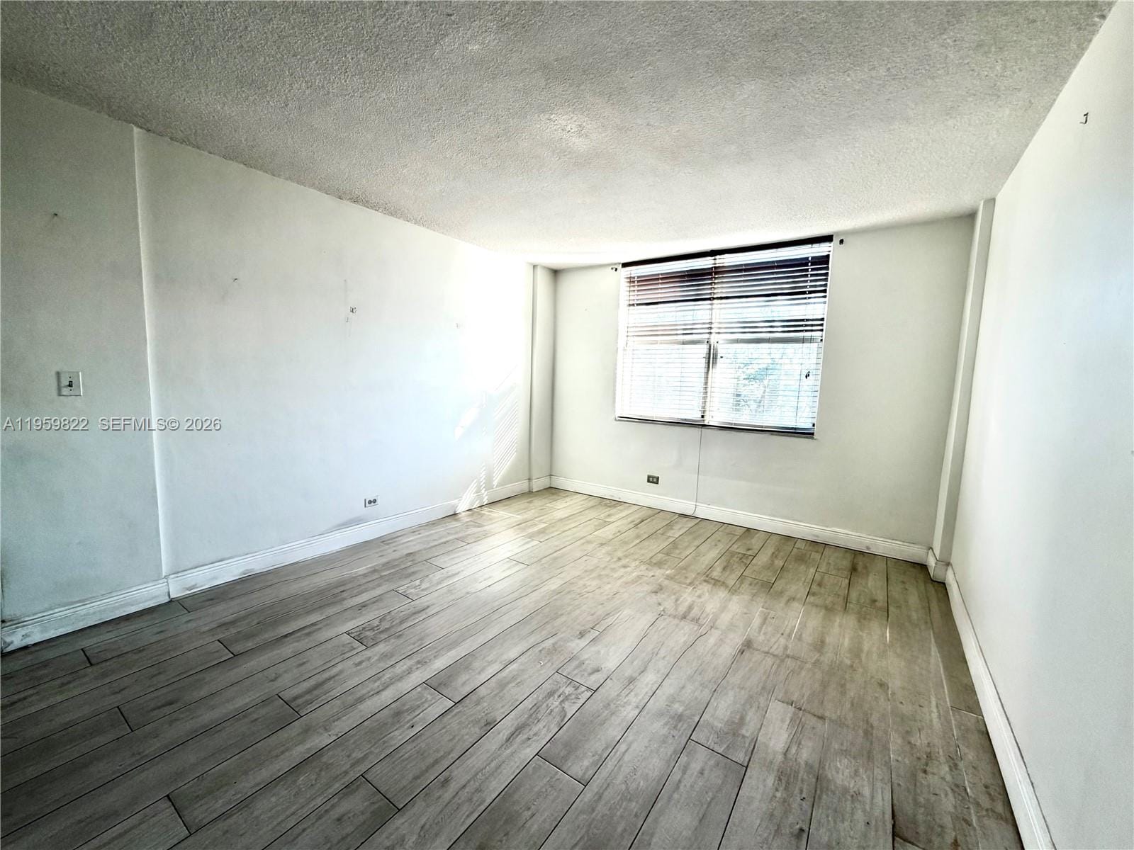 3660 NE 166th Street 301 +40' Deeded Dock — photo 12