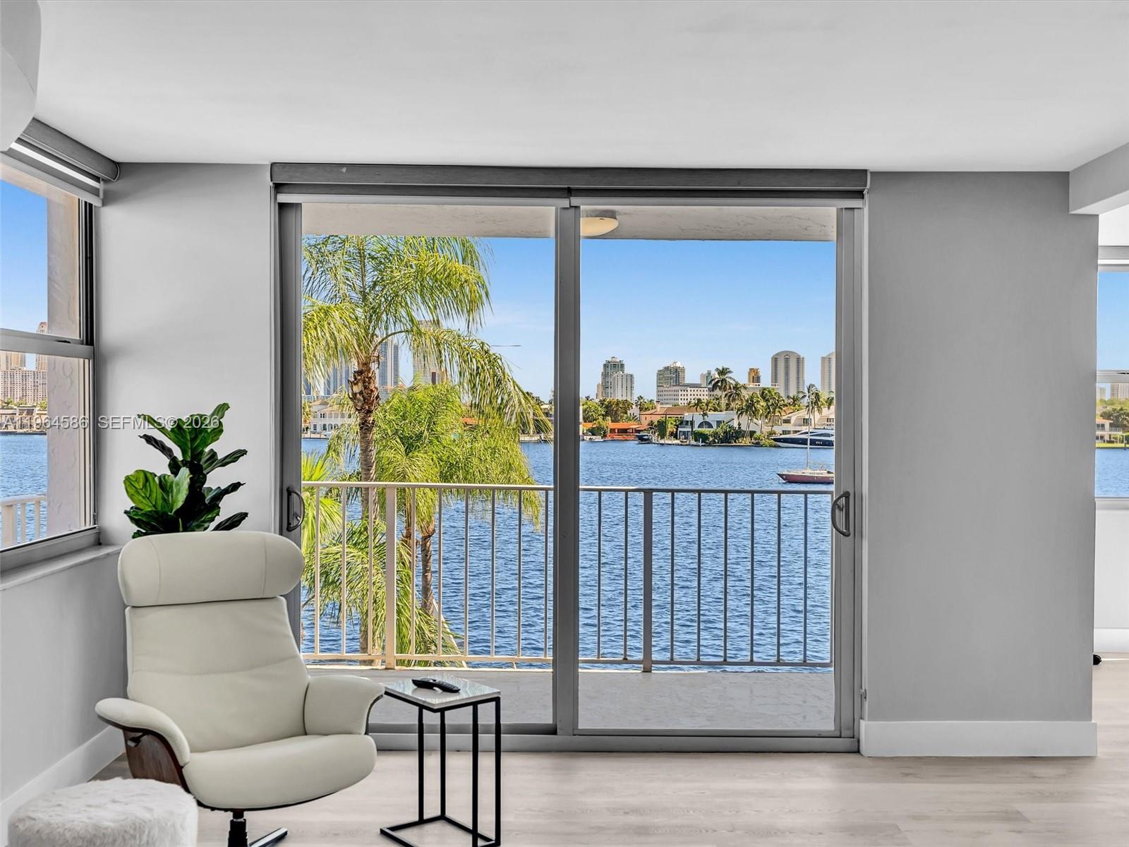 16570 NE 26th Avenue 3A (DOCK), North Miami Beach, FL 33160