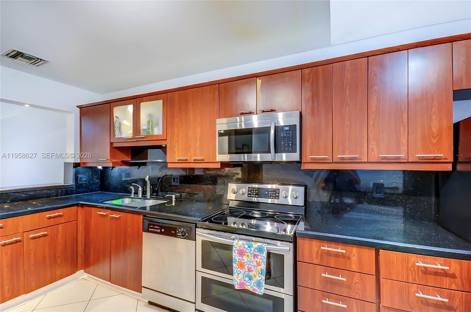 3831 Estepona Avenue 11D2, Doral, FL 33178 photo 16