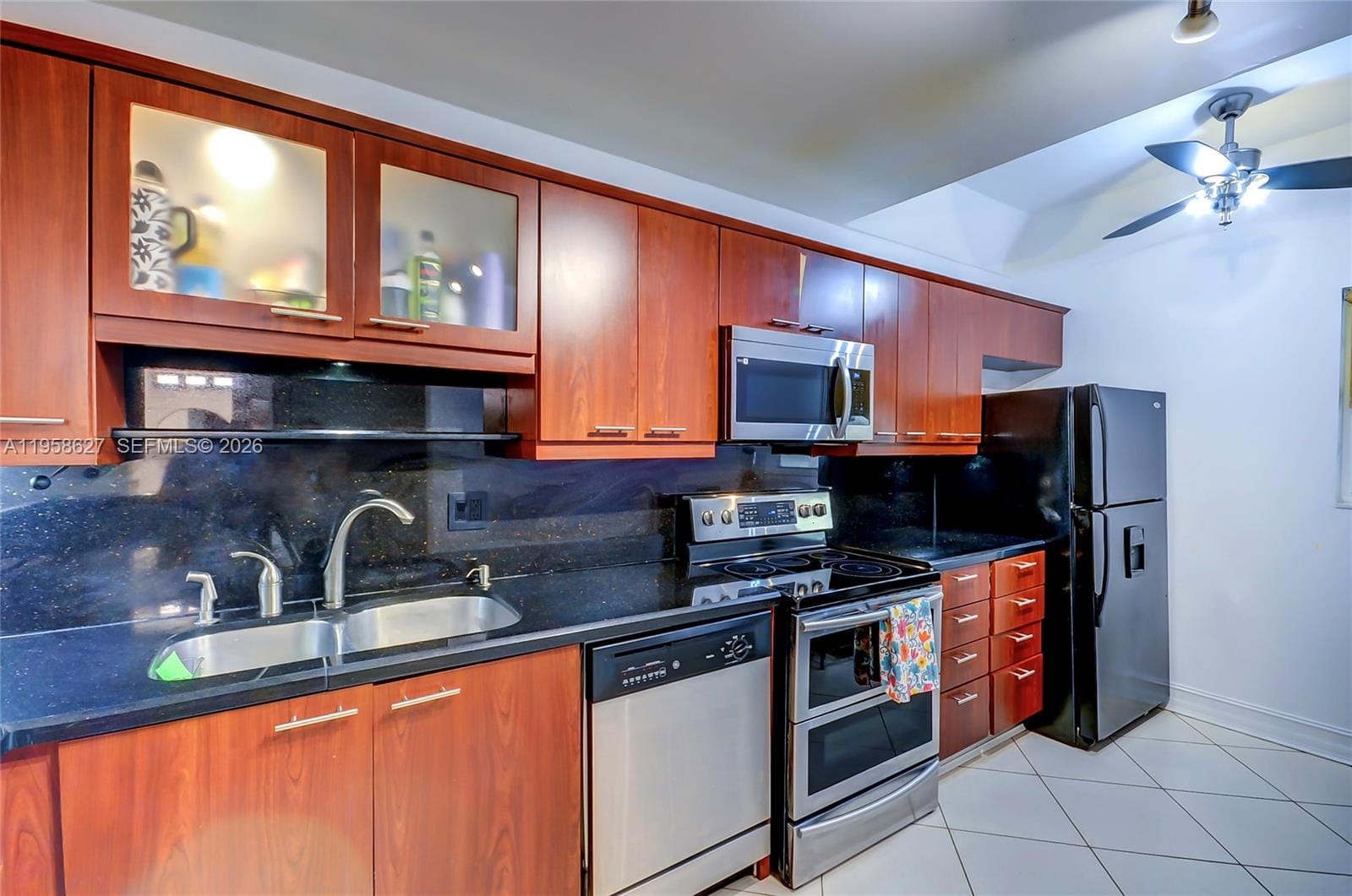 3831 Estepona Avenue 11D2, Doral, FL 33178 photo 17