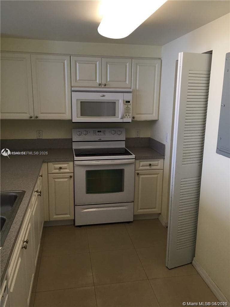 1 Glen Royal Parkway 1404, Miami, FL 33125 photo 11
