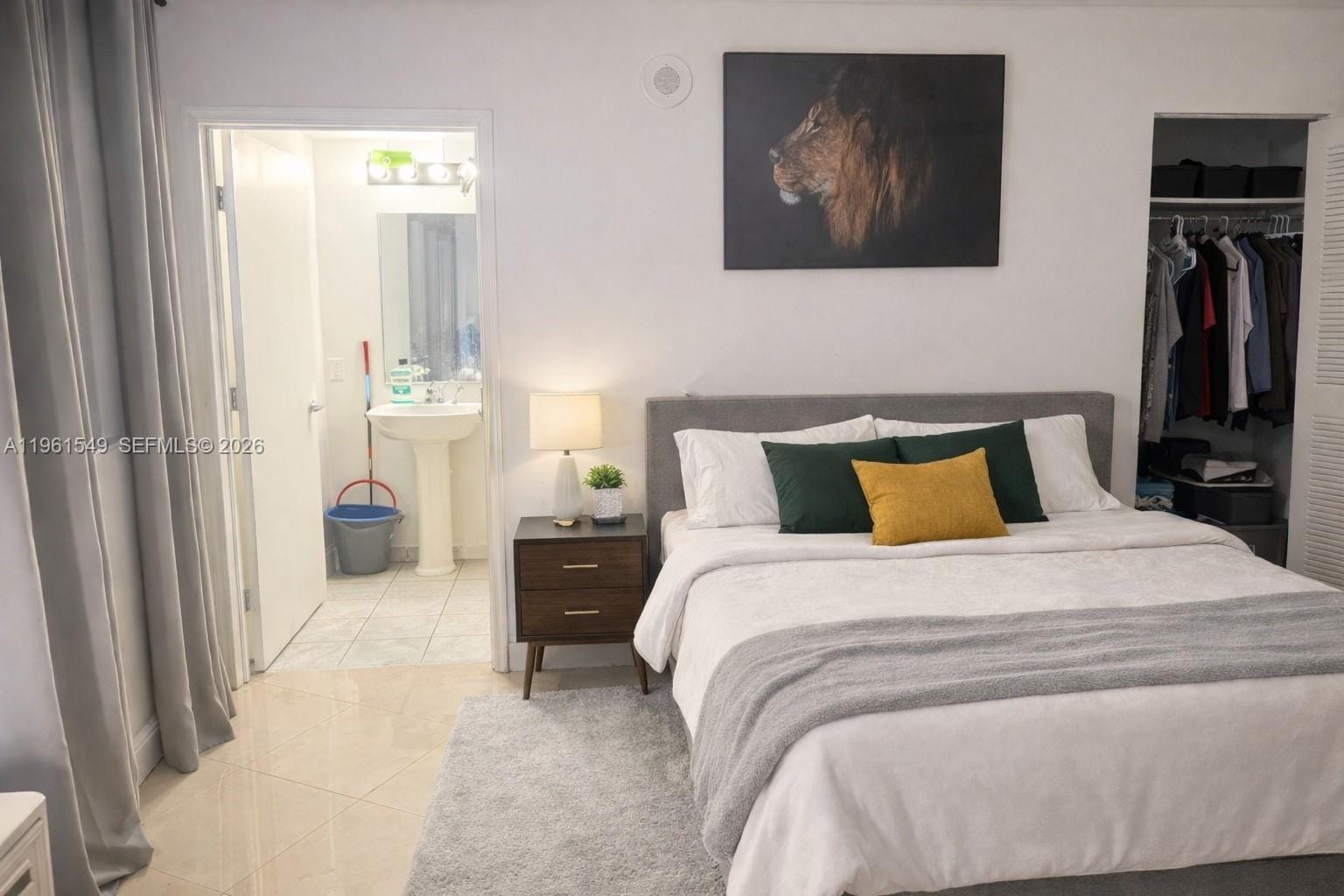 1 Glen Royal Parkway 1404, Miami, FL 33125 photo 4