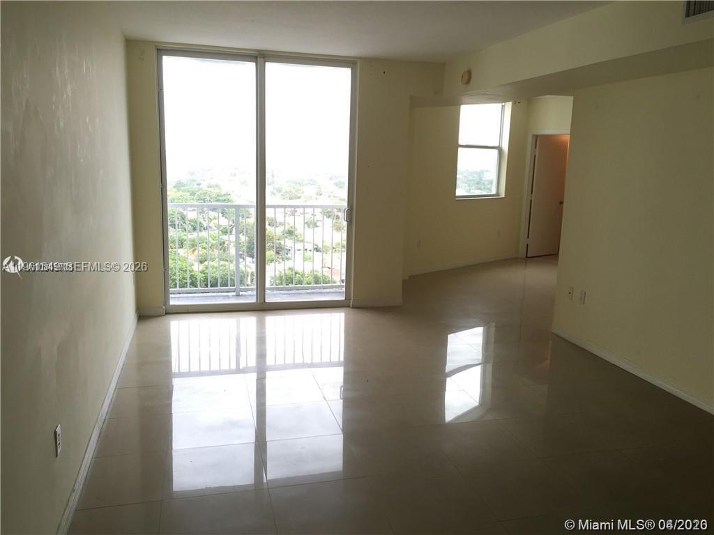 1 Glen Royal Parkway 1404, Miami, FL 33125, Miami