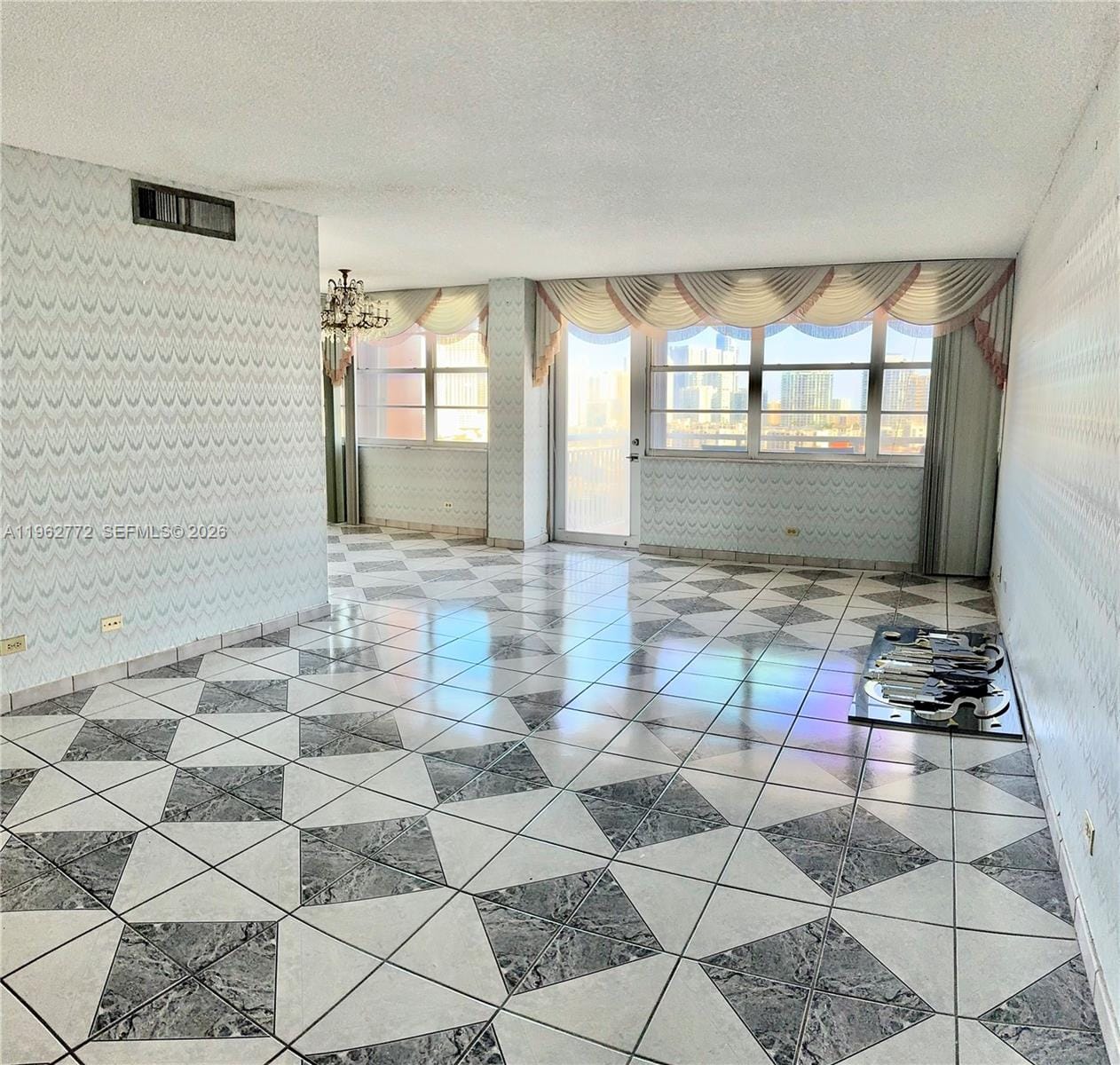 251 174th Street 1715, Sunny Isles Beach, FL 33160 photo 7