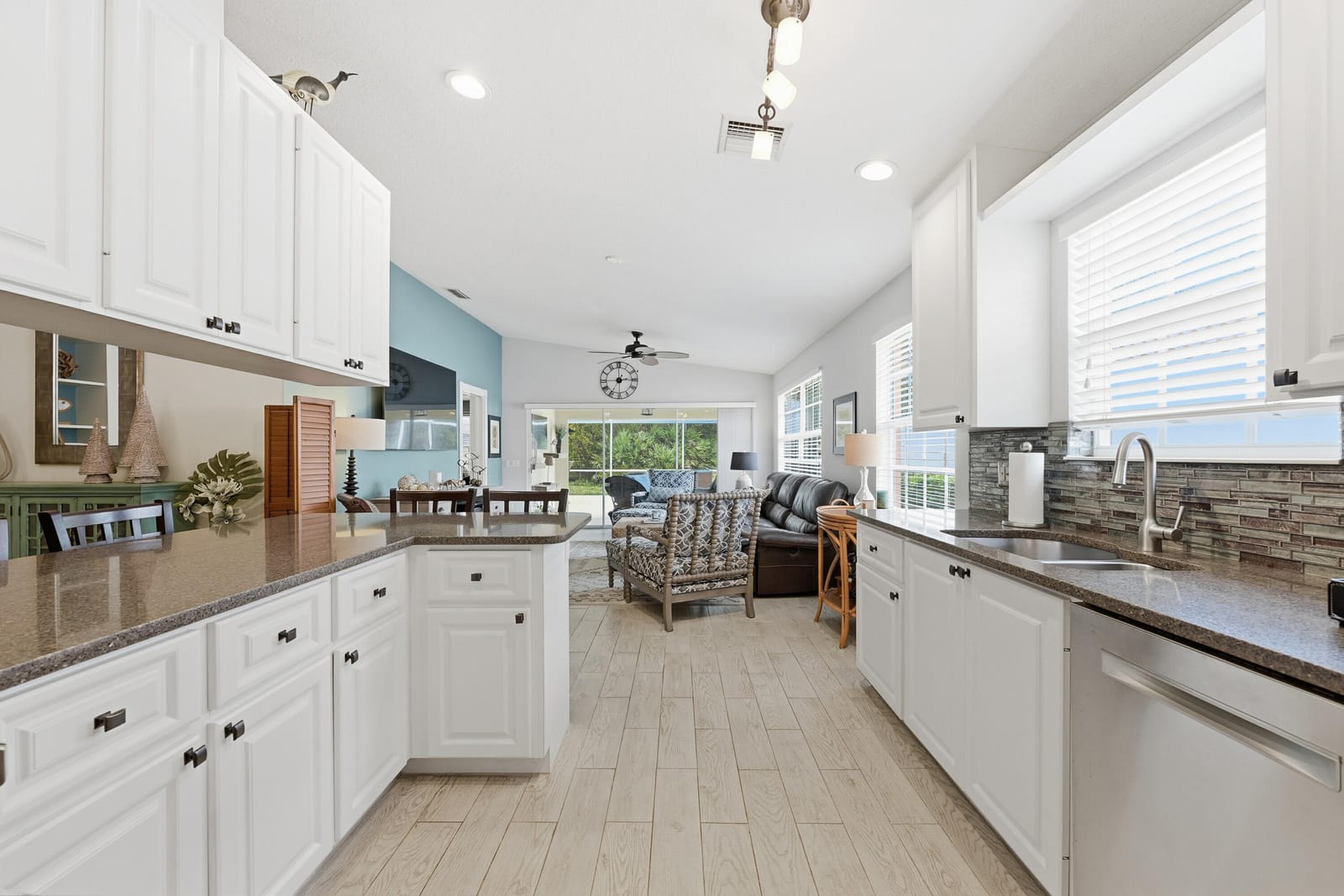 1019 SW Tamarrow Place, Stuart, FL 34997 photo 8