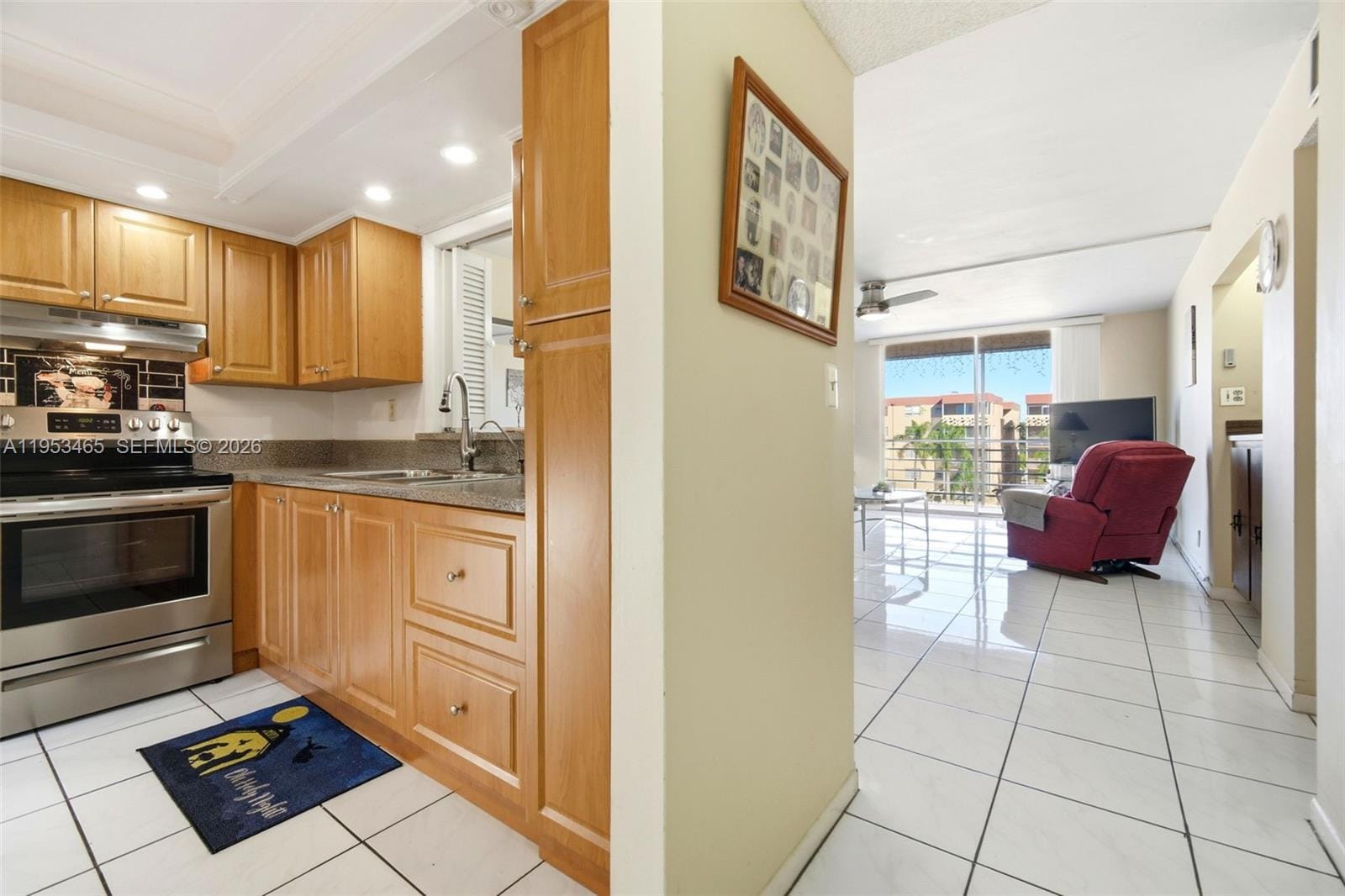 410 NW 68th Avenue 401 — photo 12