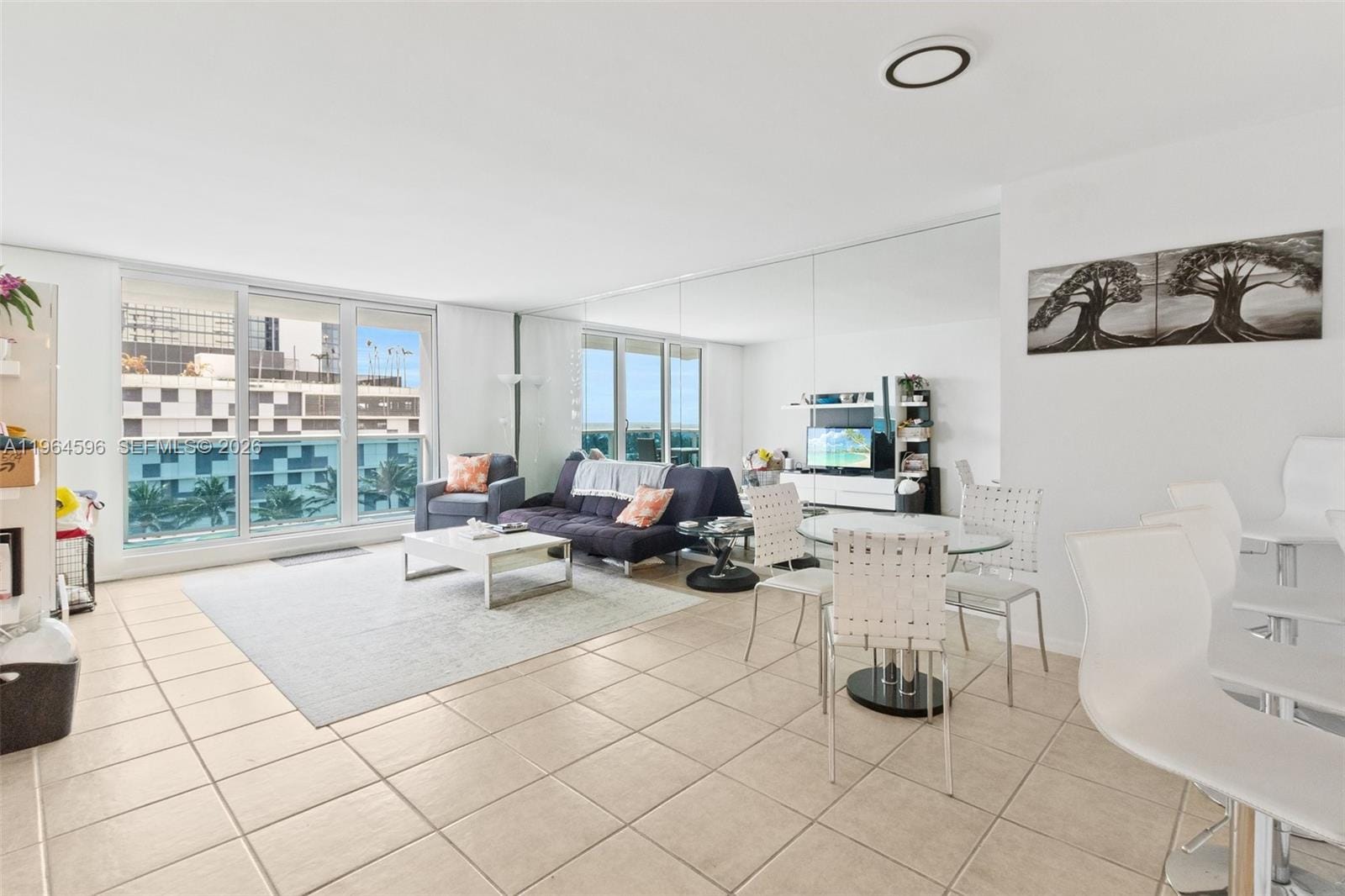 2301 Collins Avenue 504 — photo 3
