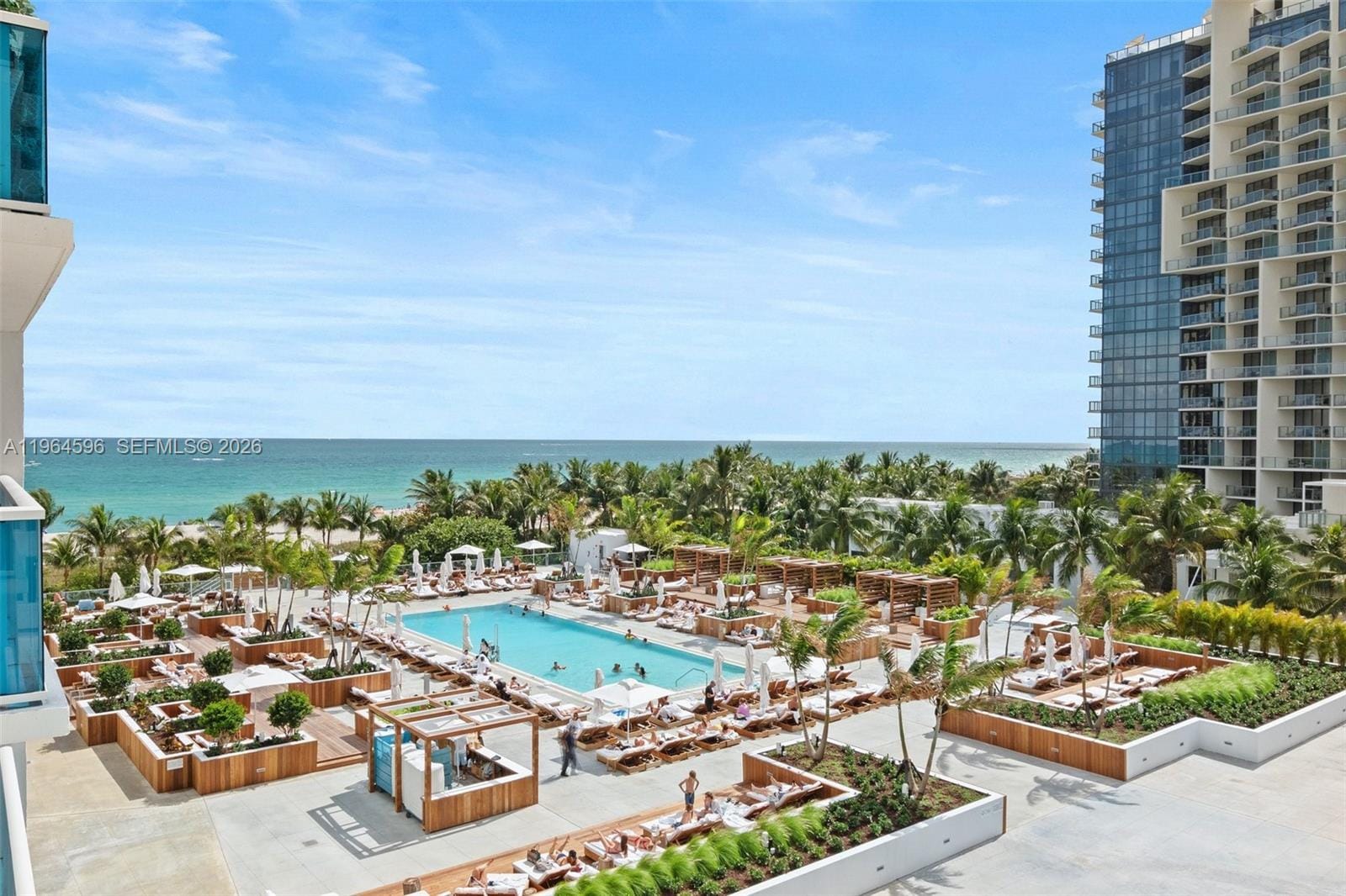 2301 Collins Avenue 504 — photo 4
