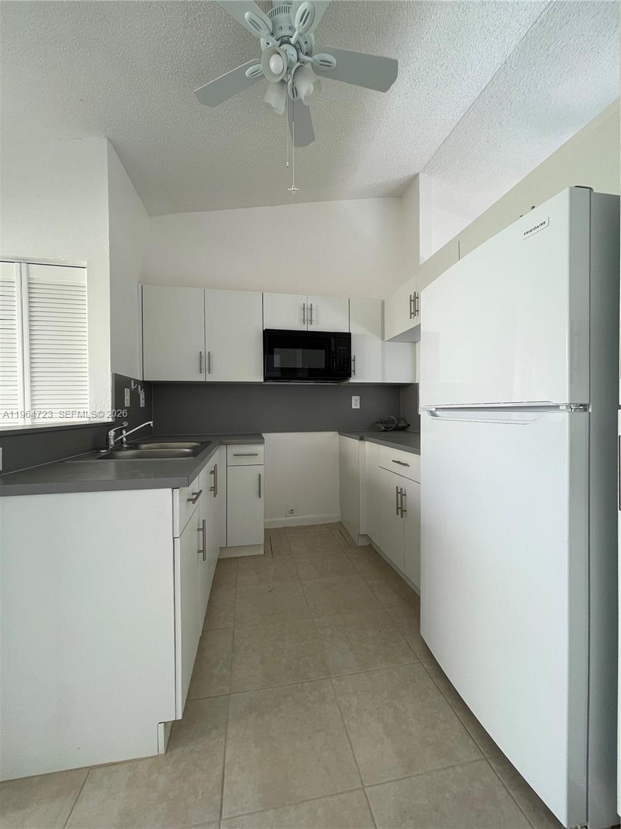 1210 San Remo Circle ., Homestead, FL 33035, Homestead