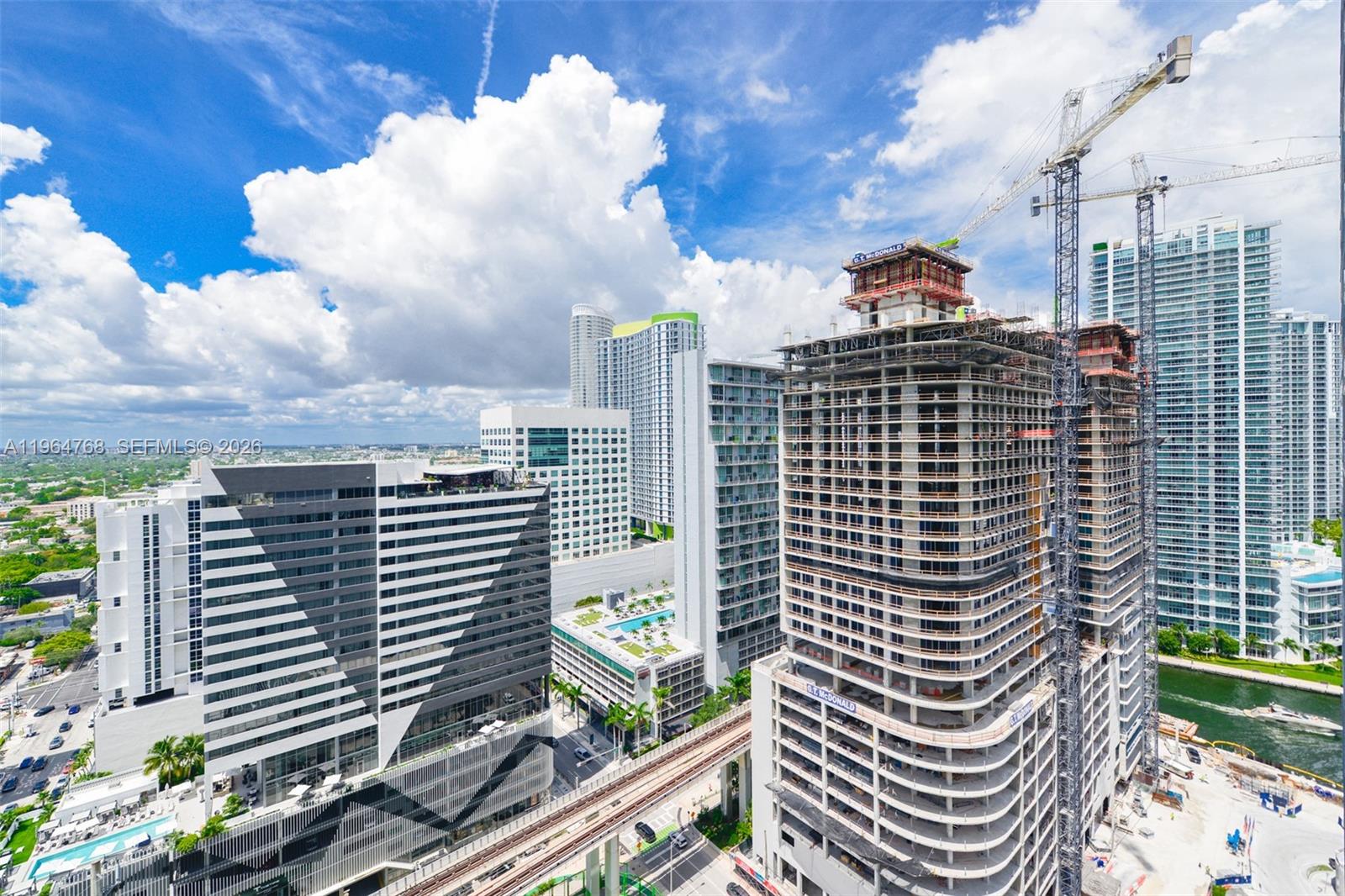 88 SW 7th Street 2204, Miami, FL 33130 photo 29