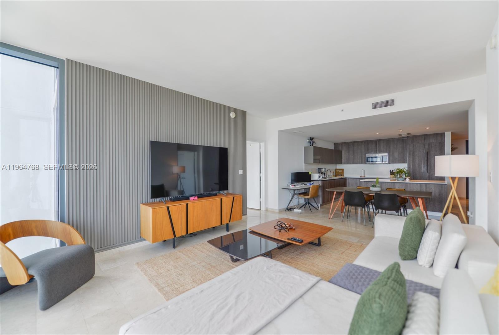 88 SW 7th Street 2204, Miami, FL 33130 photo 10