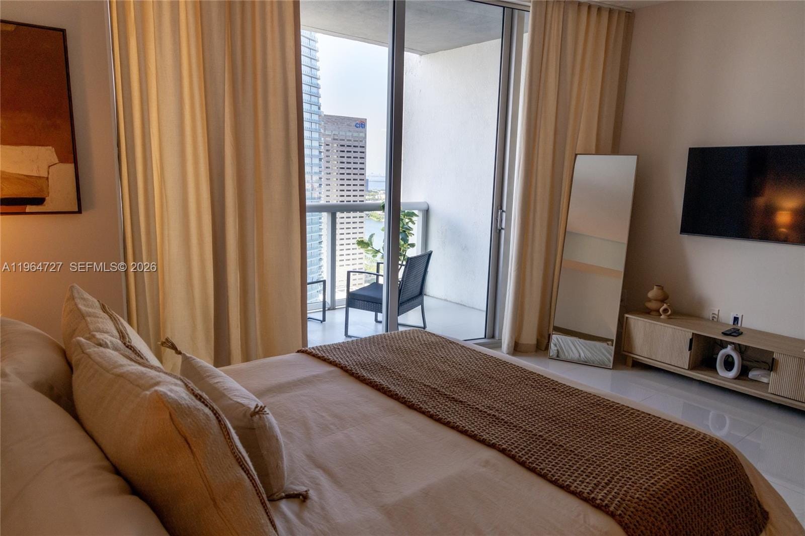475 Brickell Avenue 3510 — photo 3
