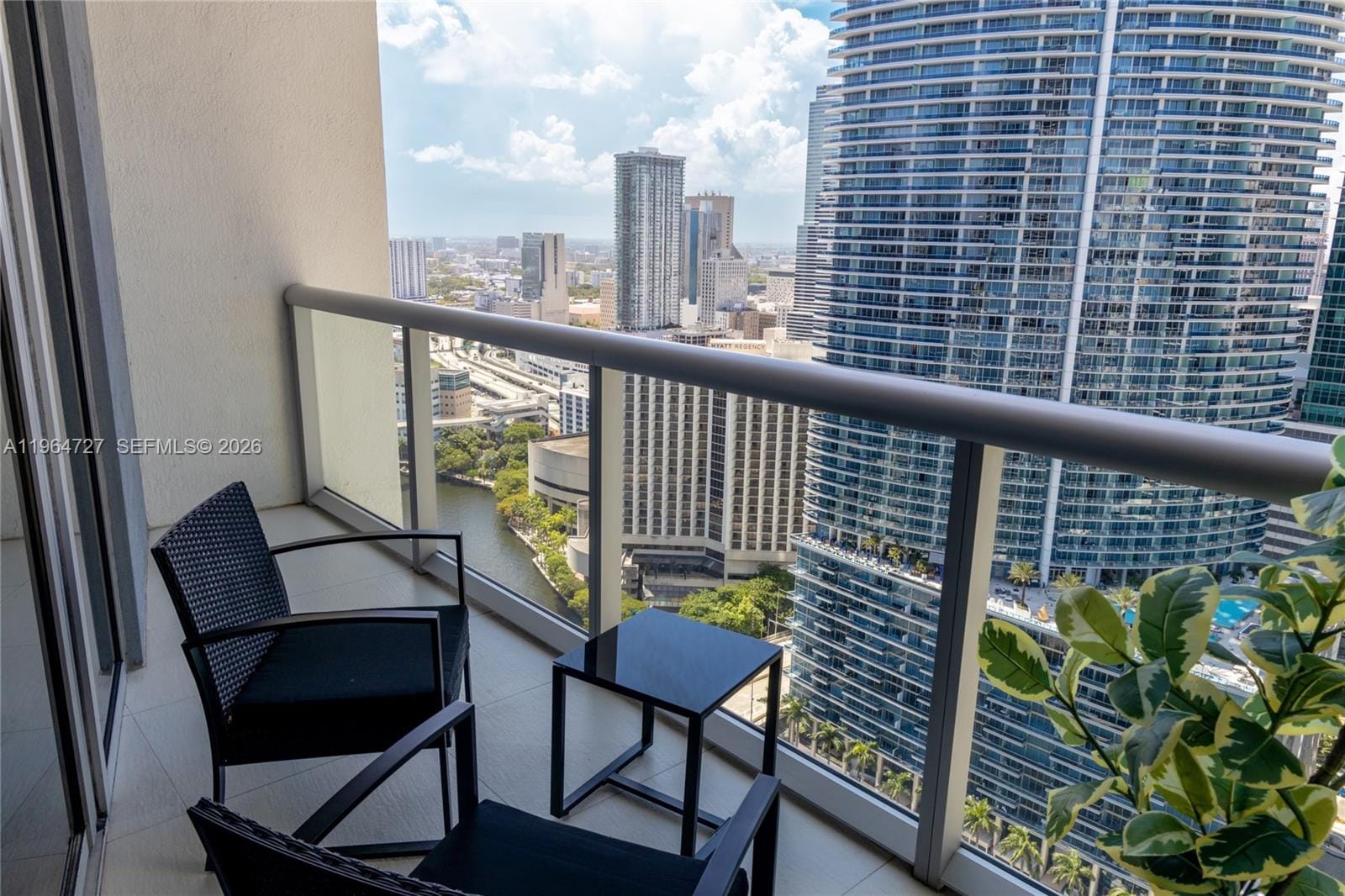 475 Brickell Avenue 3510 — photo 10