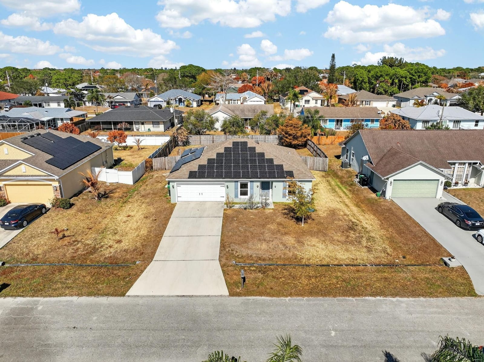 325 SW Ray Avenue — photo 5