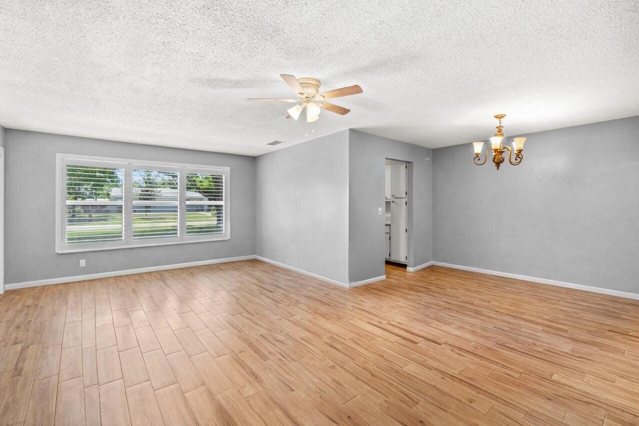7376 W Oakridge Circle C, Lantana, FL 33462 photo 5