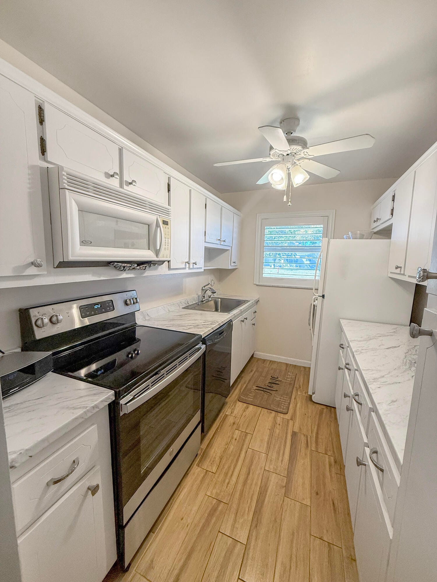 7376 W Oakridge Circle C, Lantana, FL 33462 photo 6