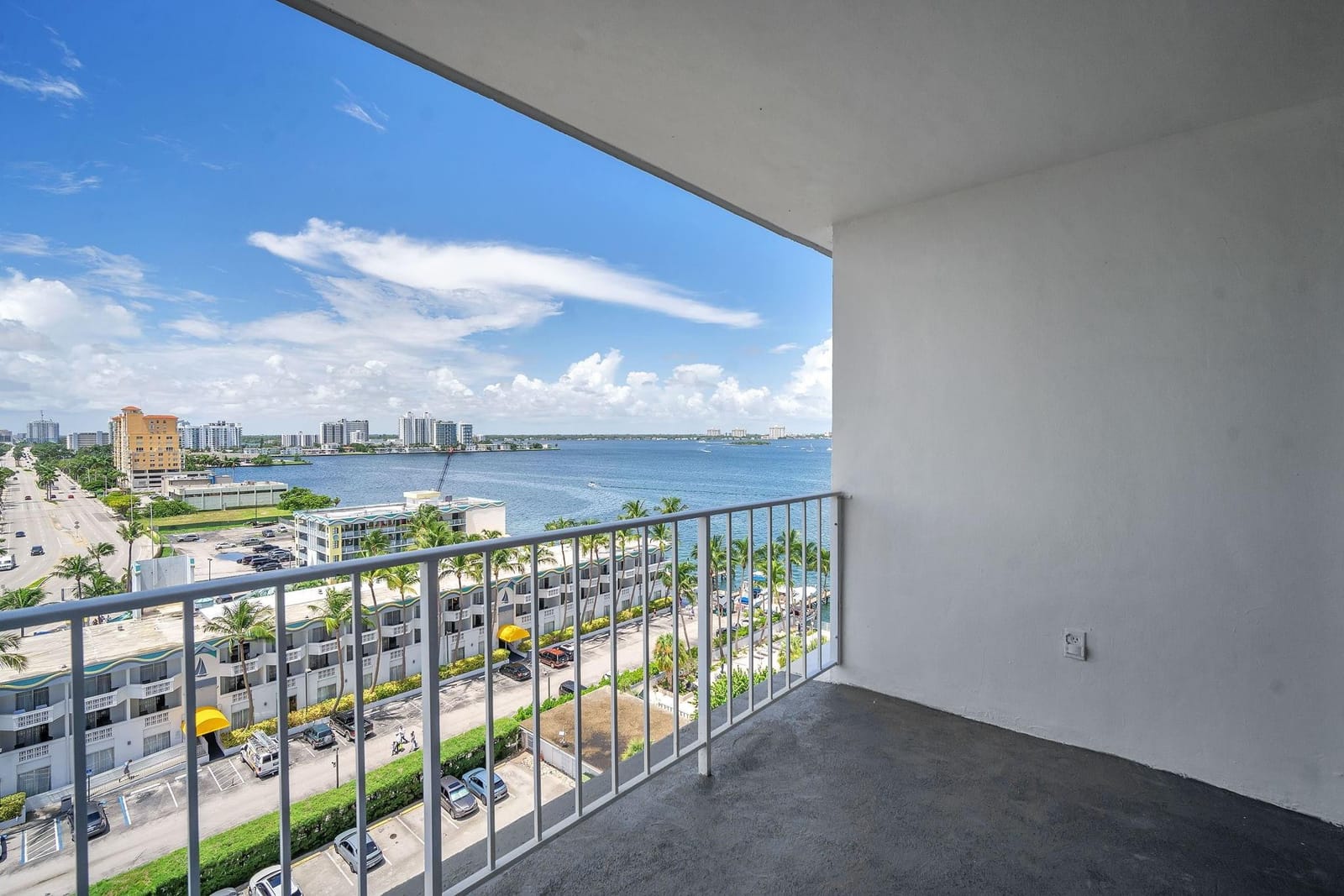 1865 79th Street Causeway 11-N — photo 7