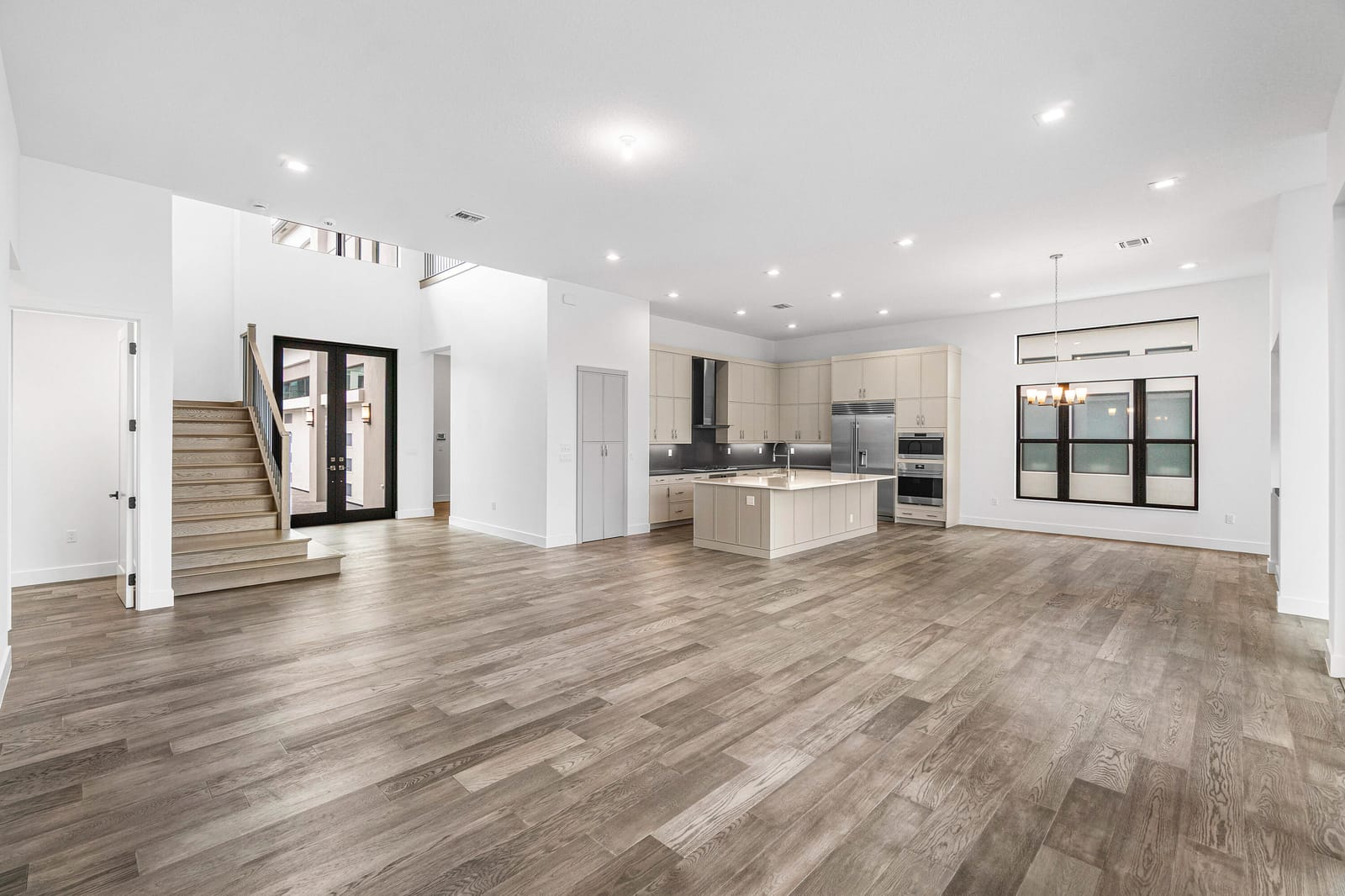 9491 Riverside Park Drive — photo 9
