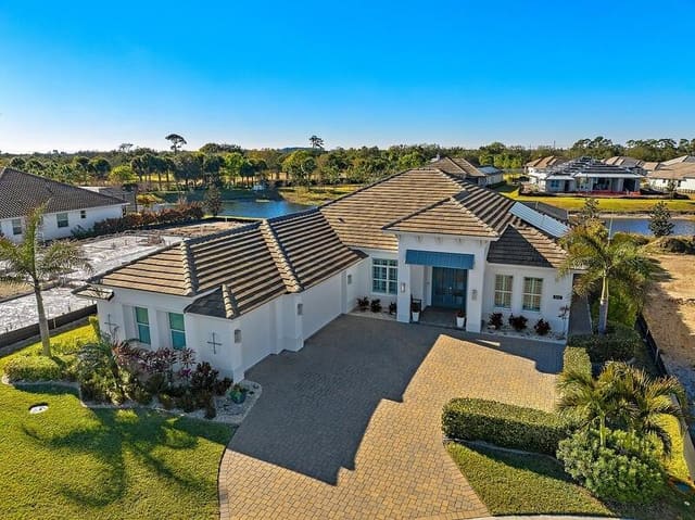 5812 Lake Pine Road, sold in Bent Pine Preserve, Vero Beach, FL