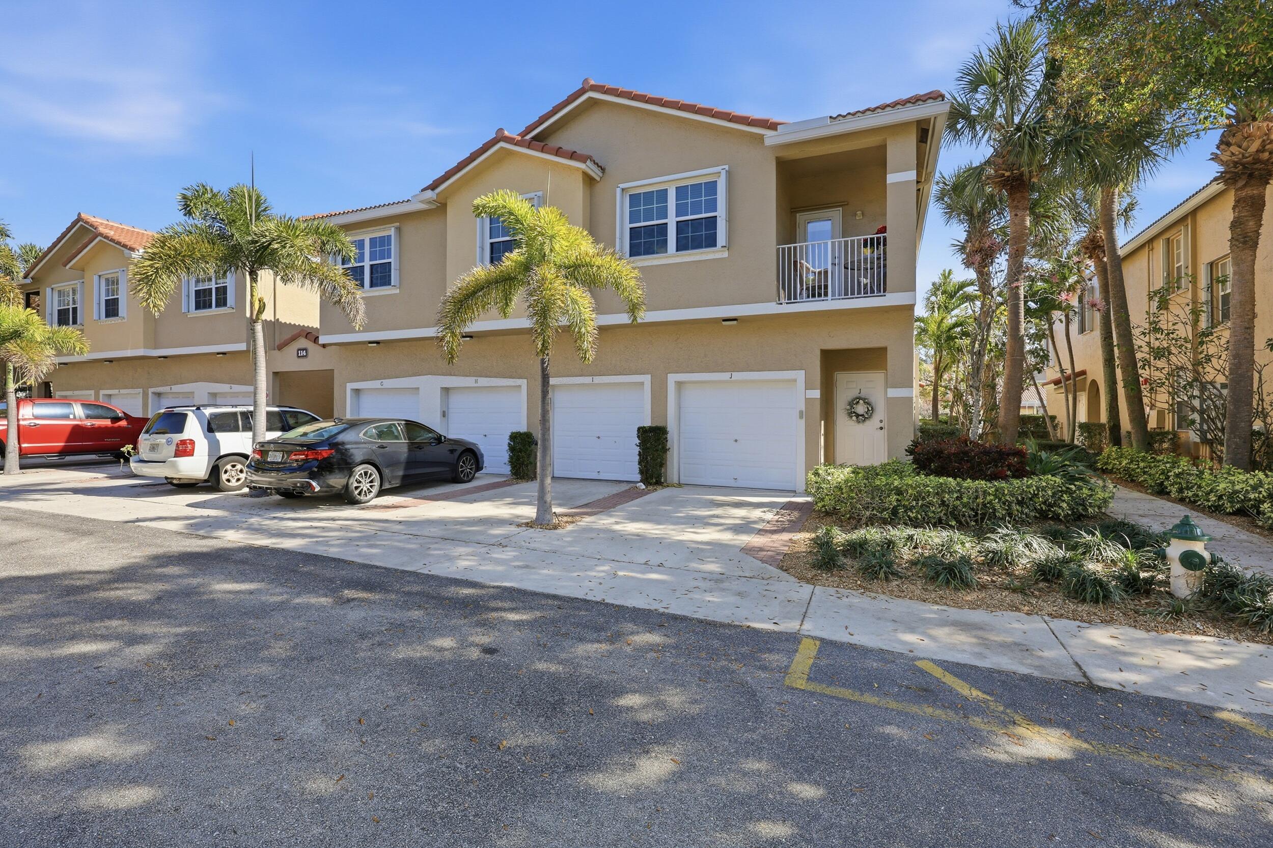 114 Lighthouse Cir, J, Tequesta, FL 33469, Tequesta