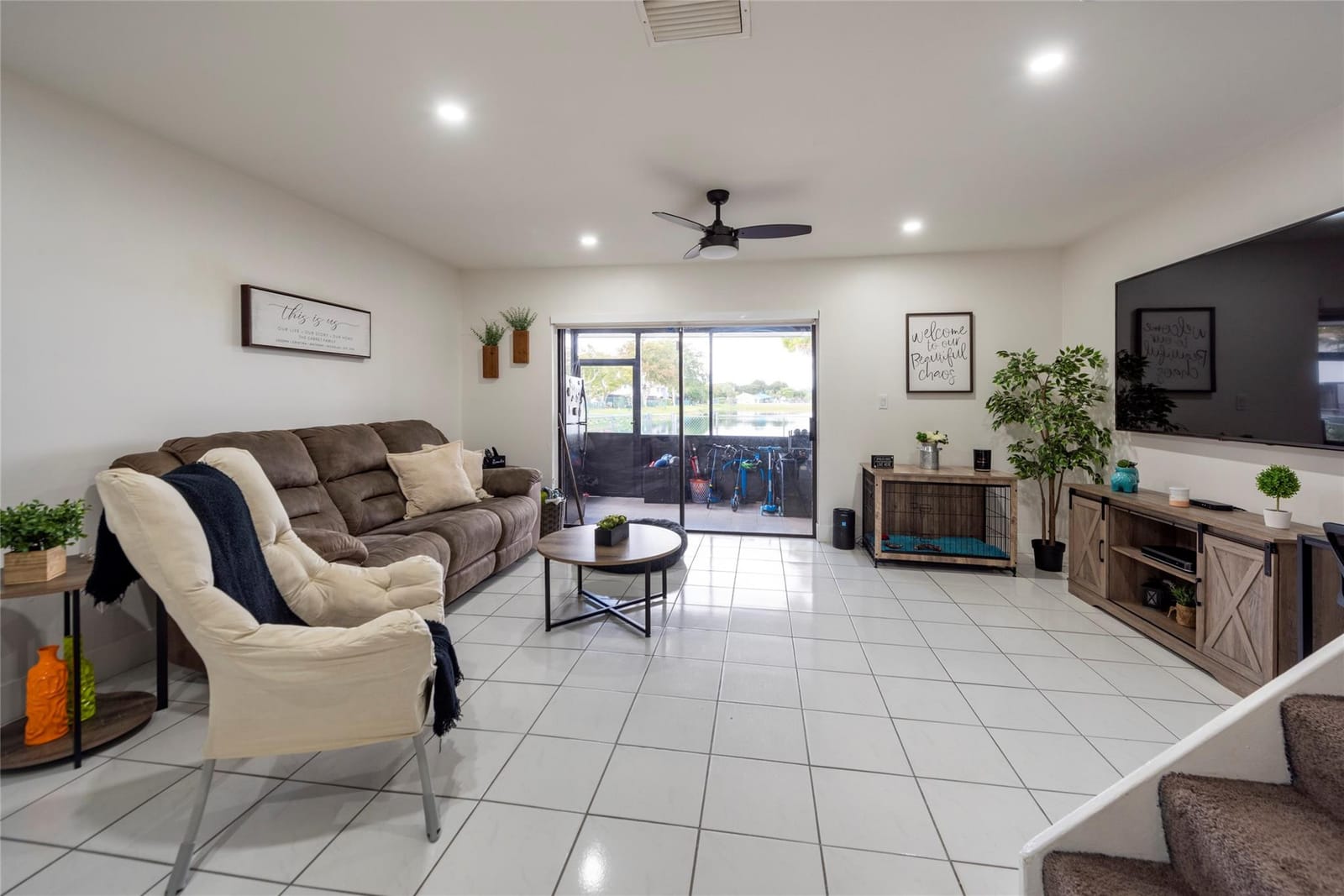 334 NW 103rd Terrace 334, Pembroke Pines, FL 33026 photo 12