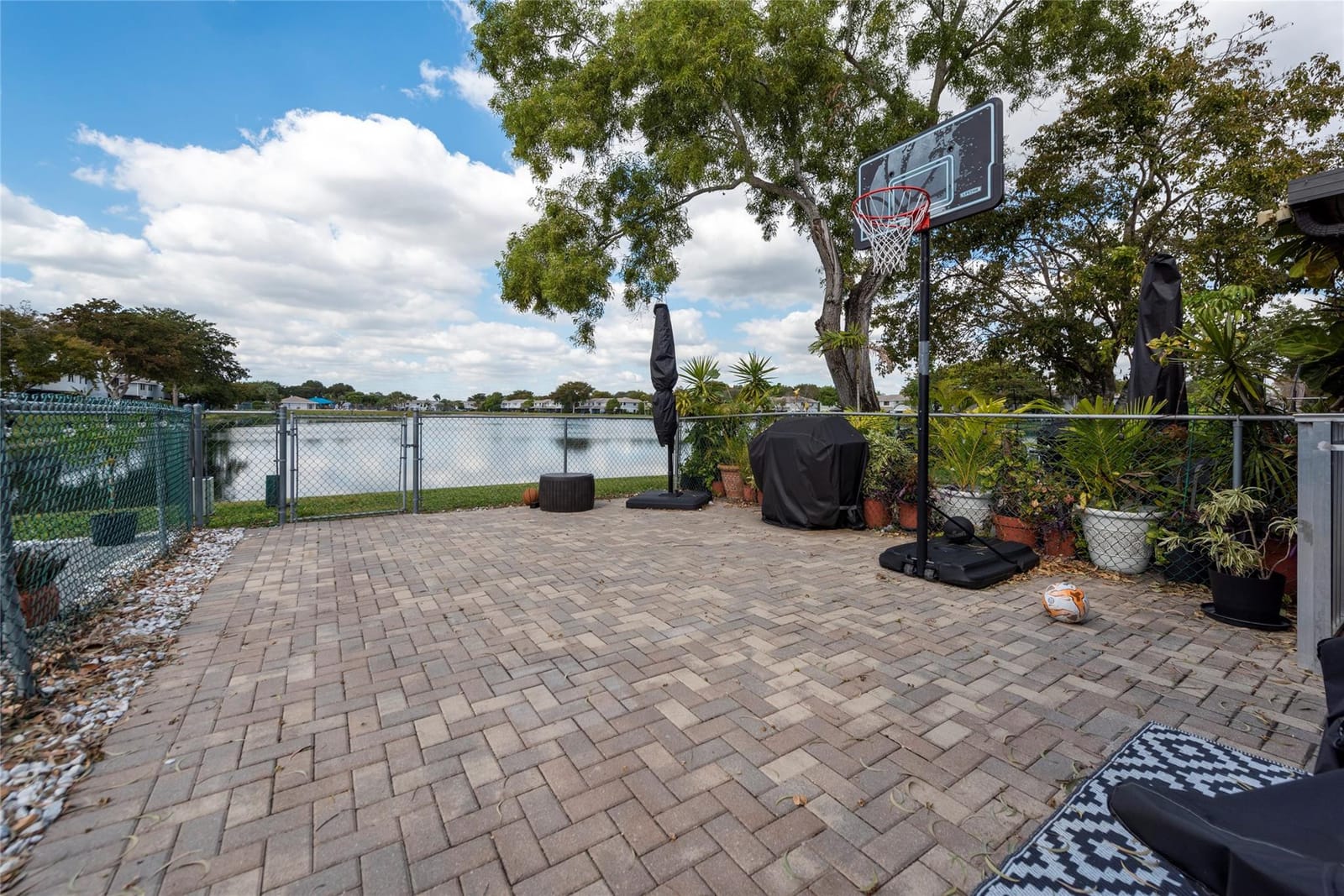 334 NW 103rd Terrace 334, Pembroke Pines, FL 33026 photo 21