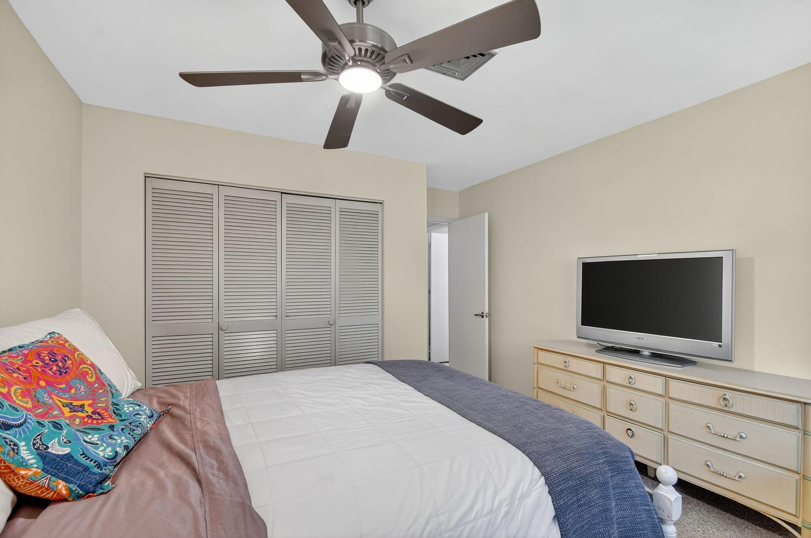324 Orange Tree Drive 5, Atlantis, FL 33462 photo 15